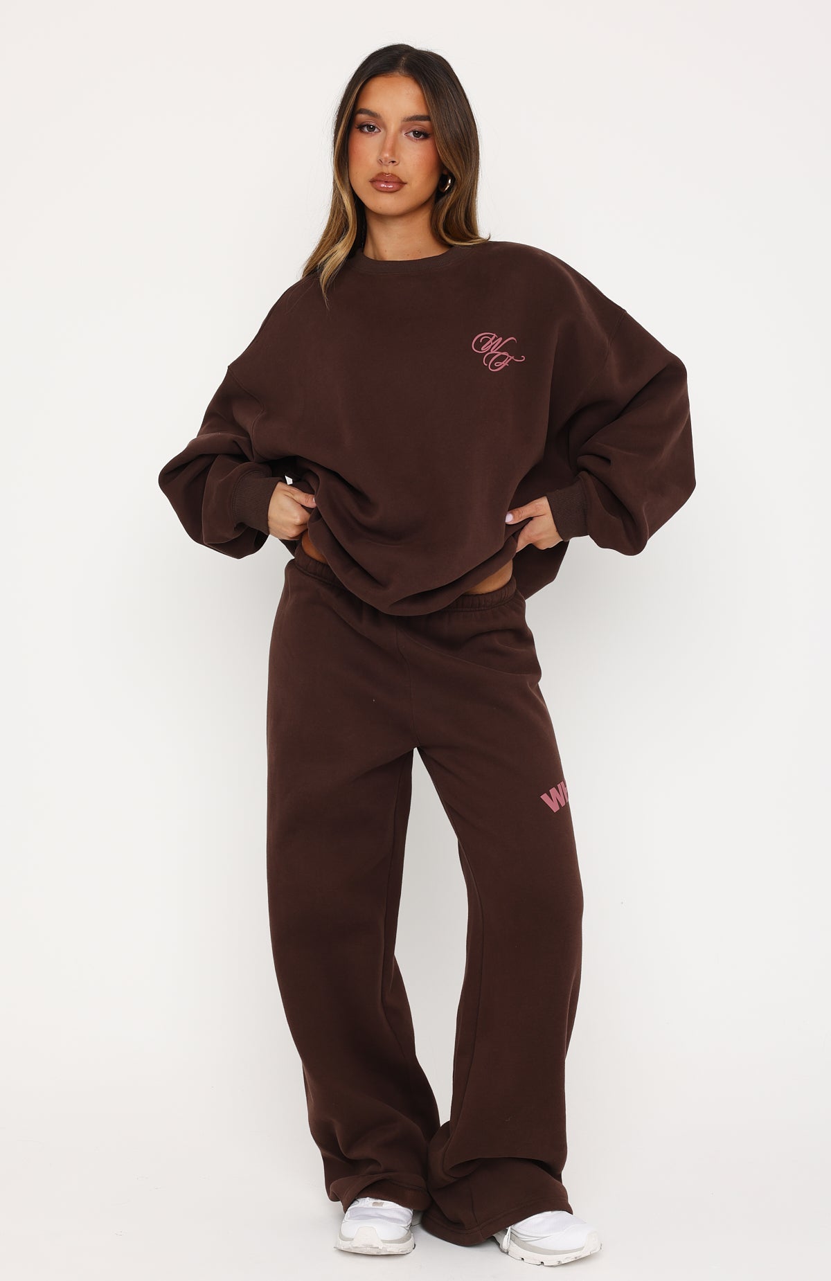 White Fox Studio 17 Raven Oversized Drop Shoulder Sweater Chocolate