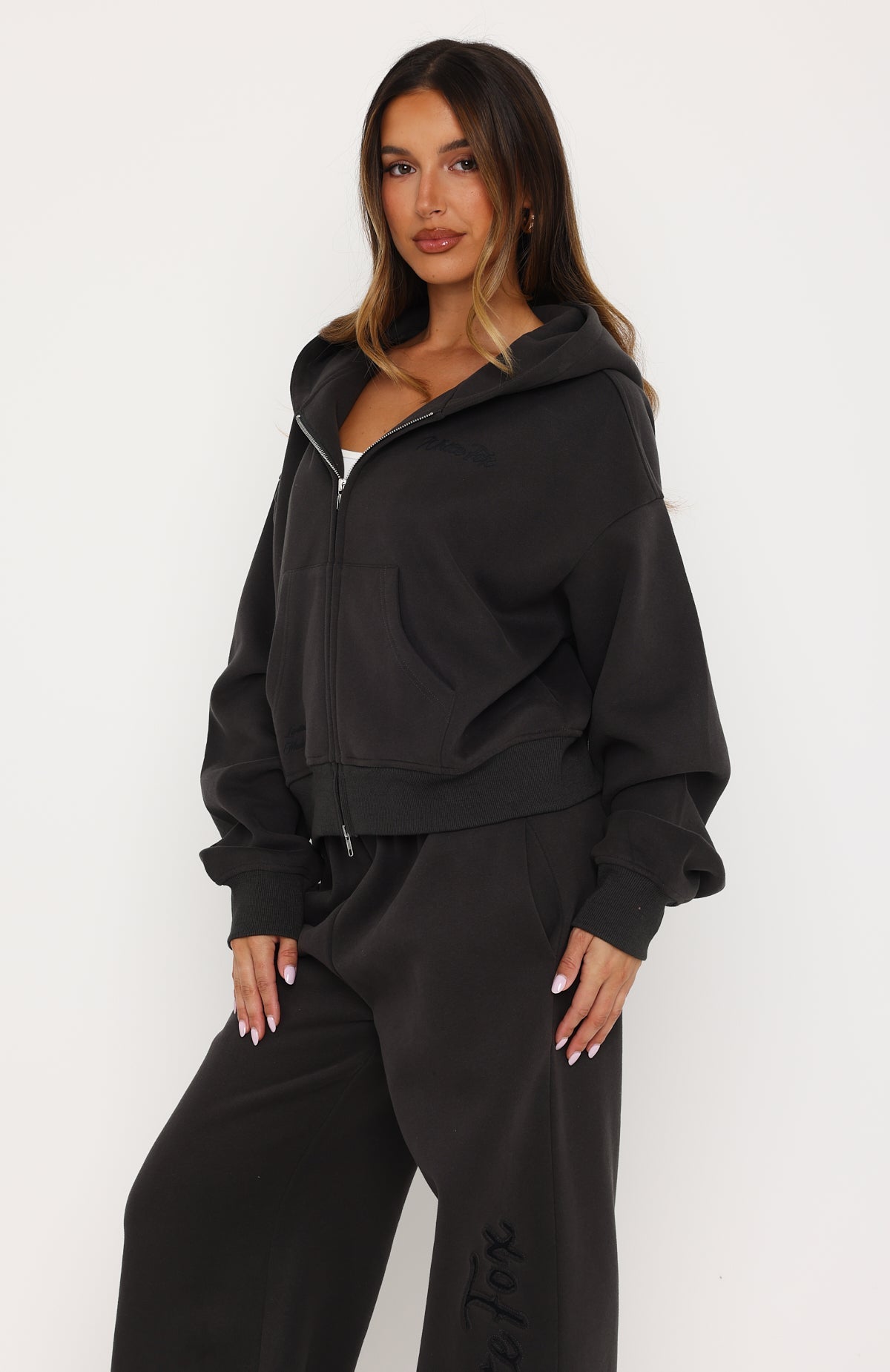 White Fox Studio 17 Willa Boxy Zip Front Hoodie Charcoal