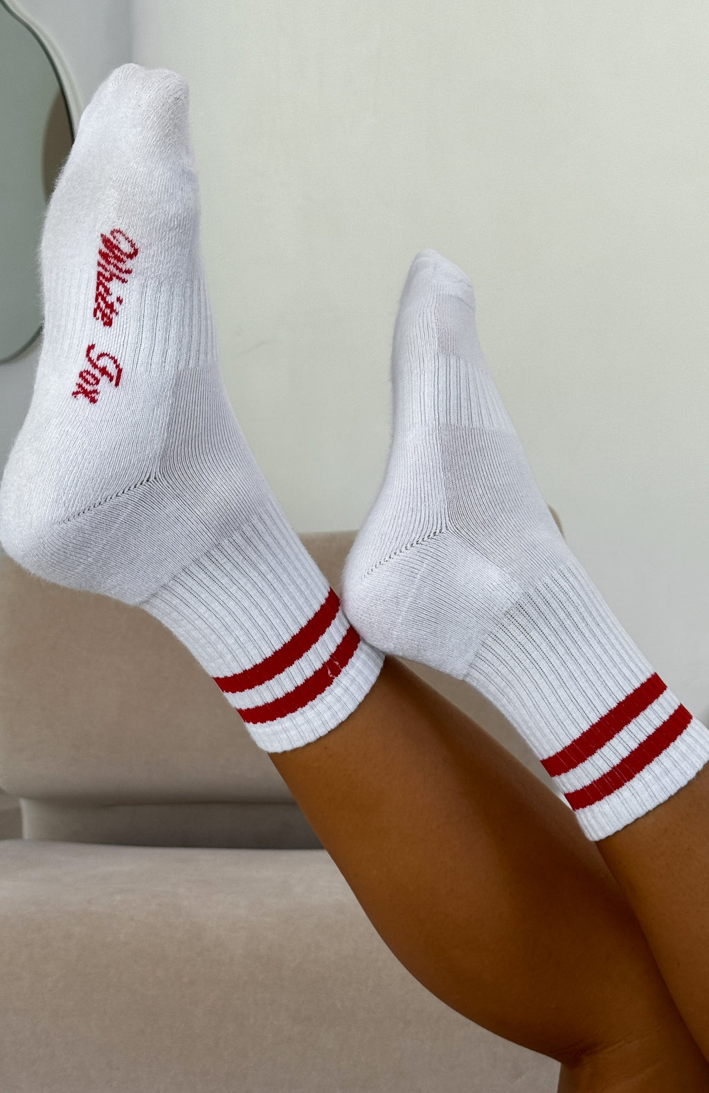 White Fox Grounded Socks White/Red