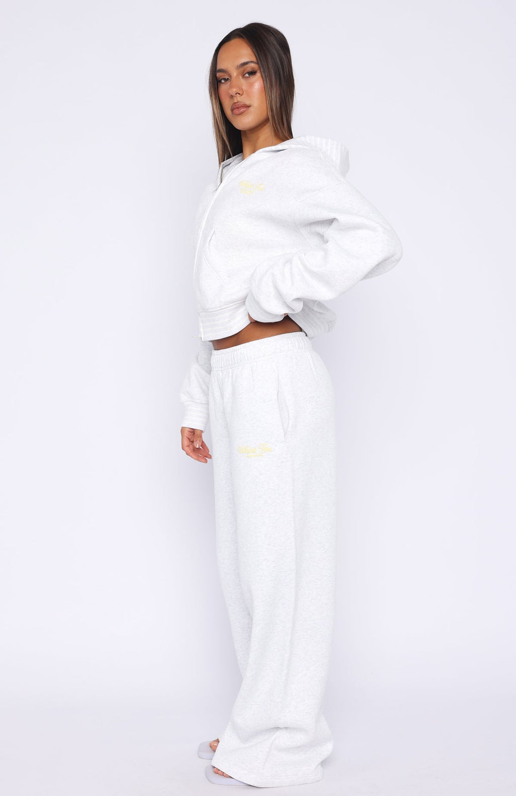 White Fox Verano Sixteen Lilia Wide Leg Sweatpants Grey Marle
