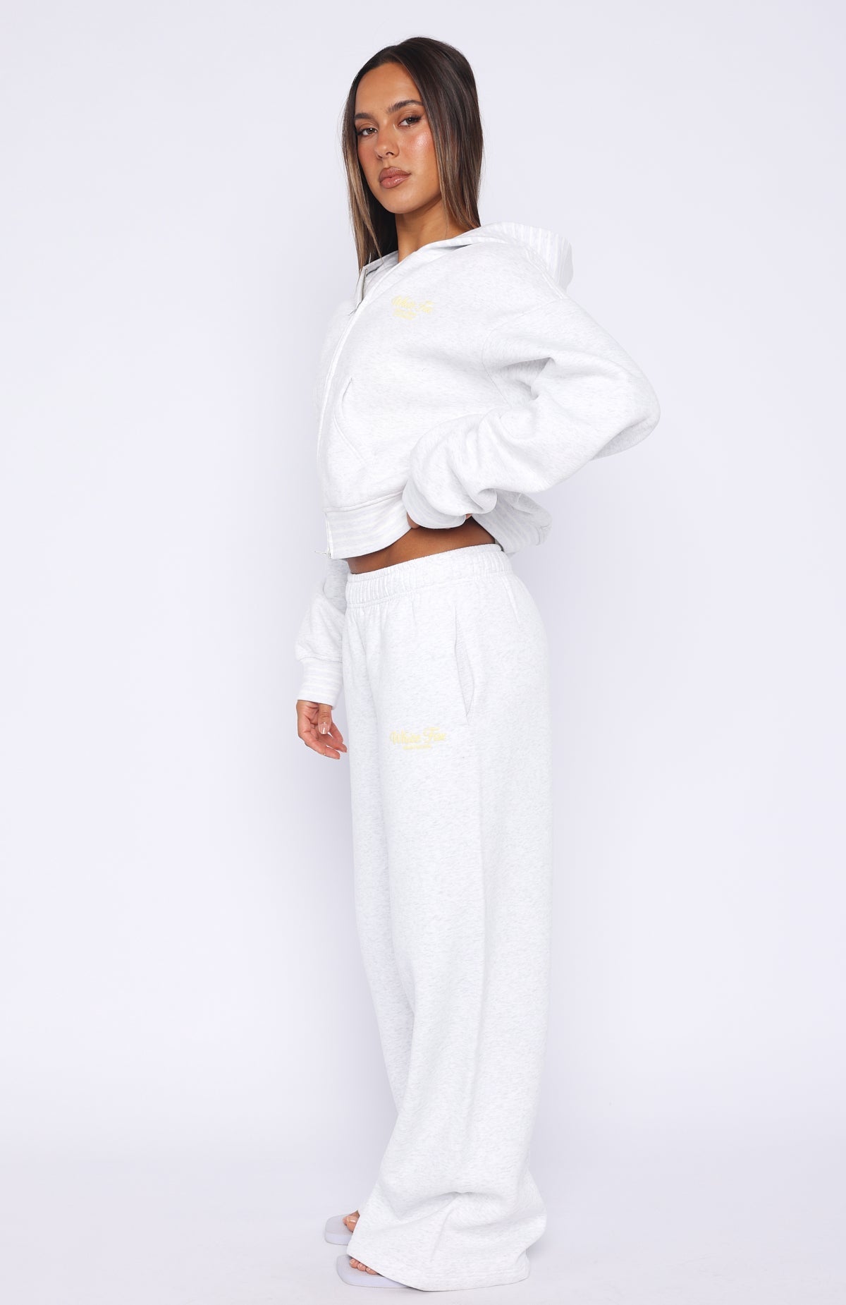 White Fox Verano Sixteen Lilia Wide Leg Sweatpants Grey Marle