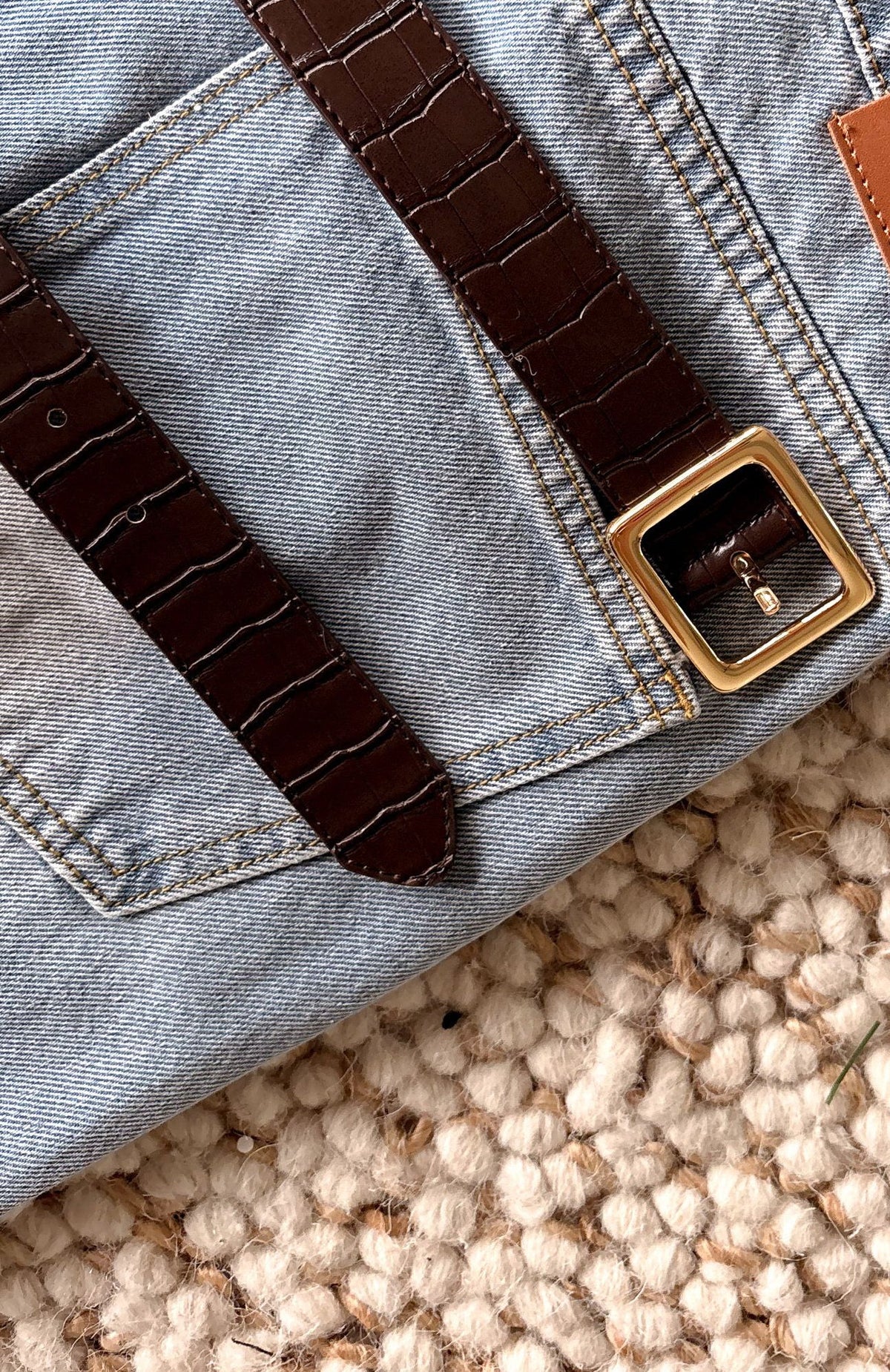 White Fox Elvio Belt Chocolate Croc