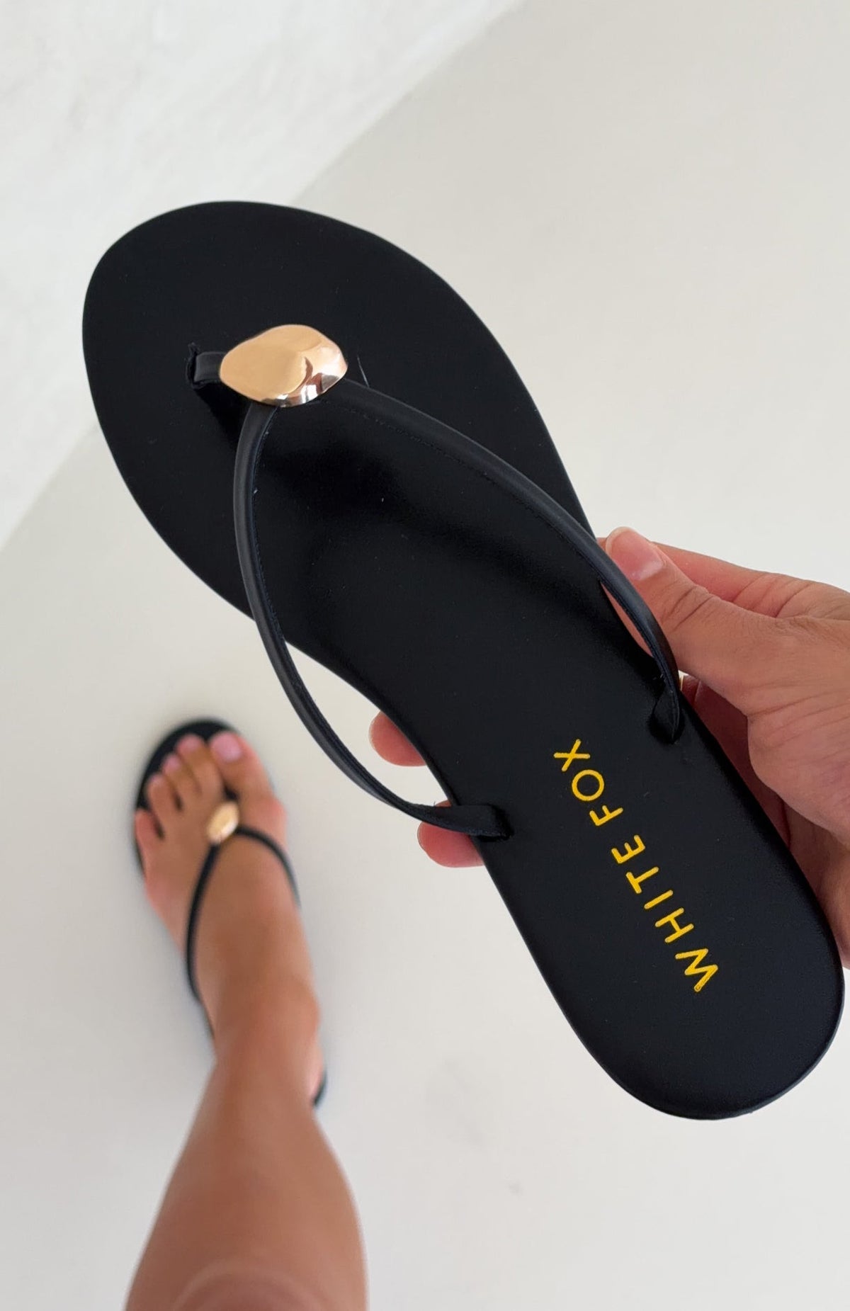 White Fox Colt Thong Sandals Black PU