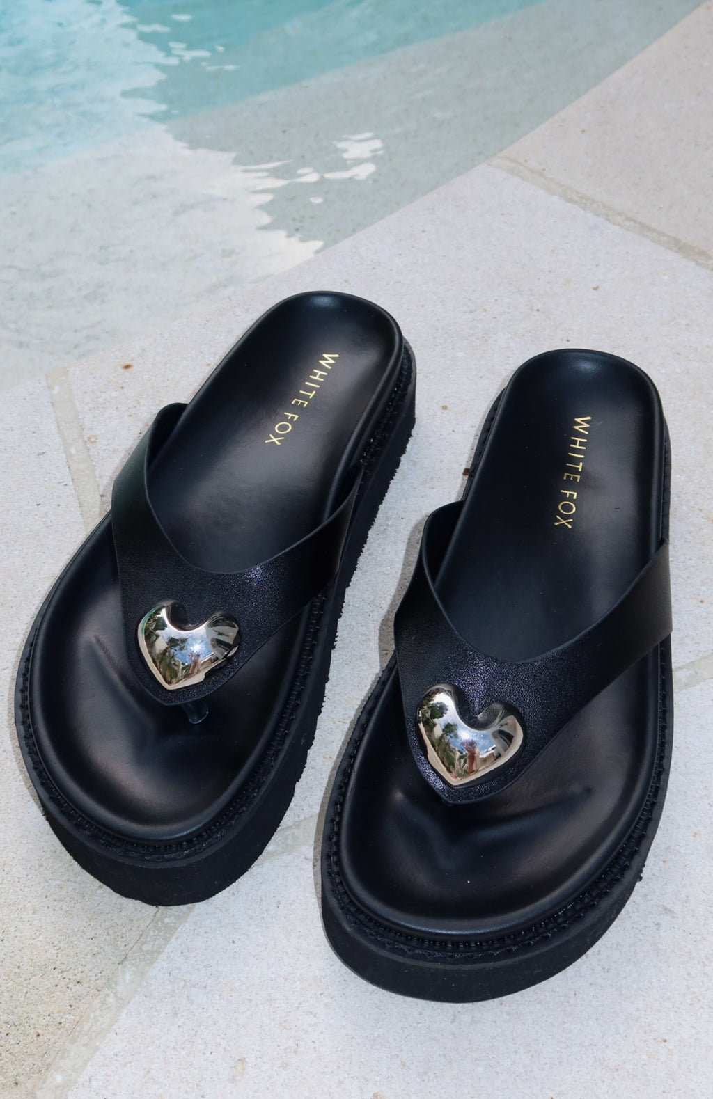 White Fox Julijana Sandals Black