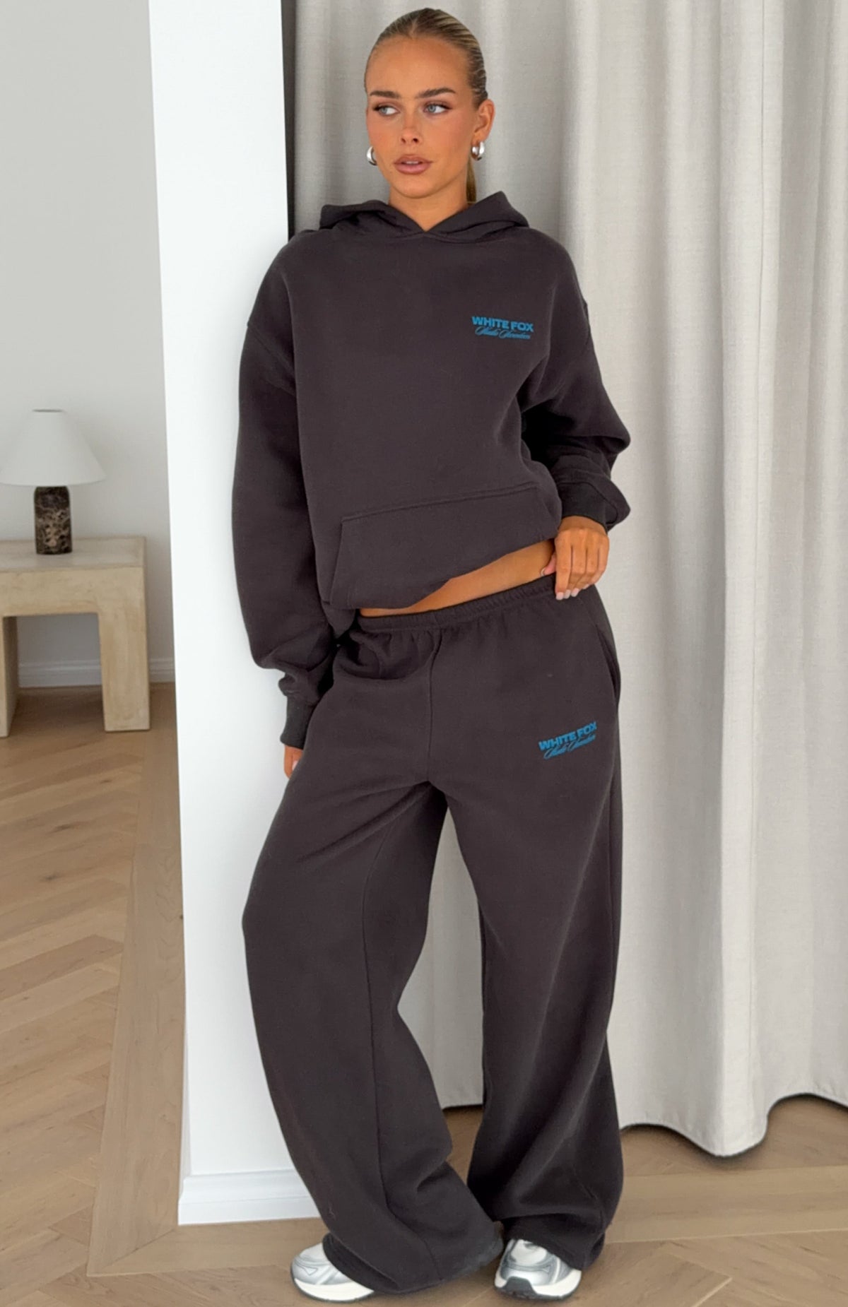 White Fox Studio 17 Tallulah Wide Leg Sweatpants Charcoal