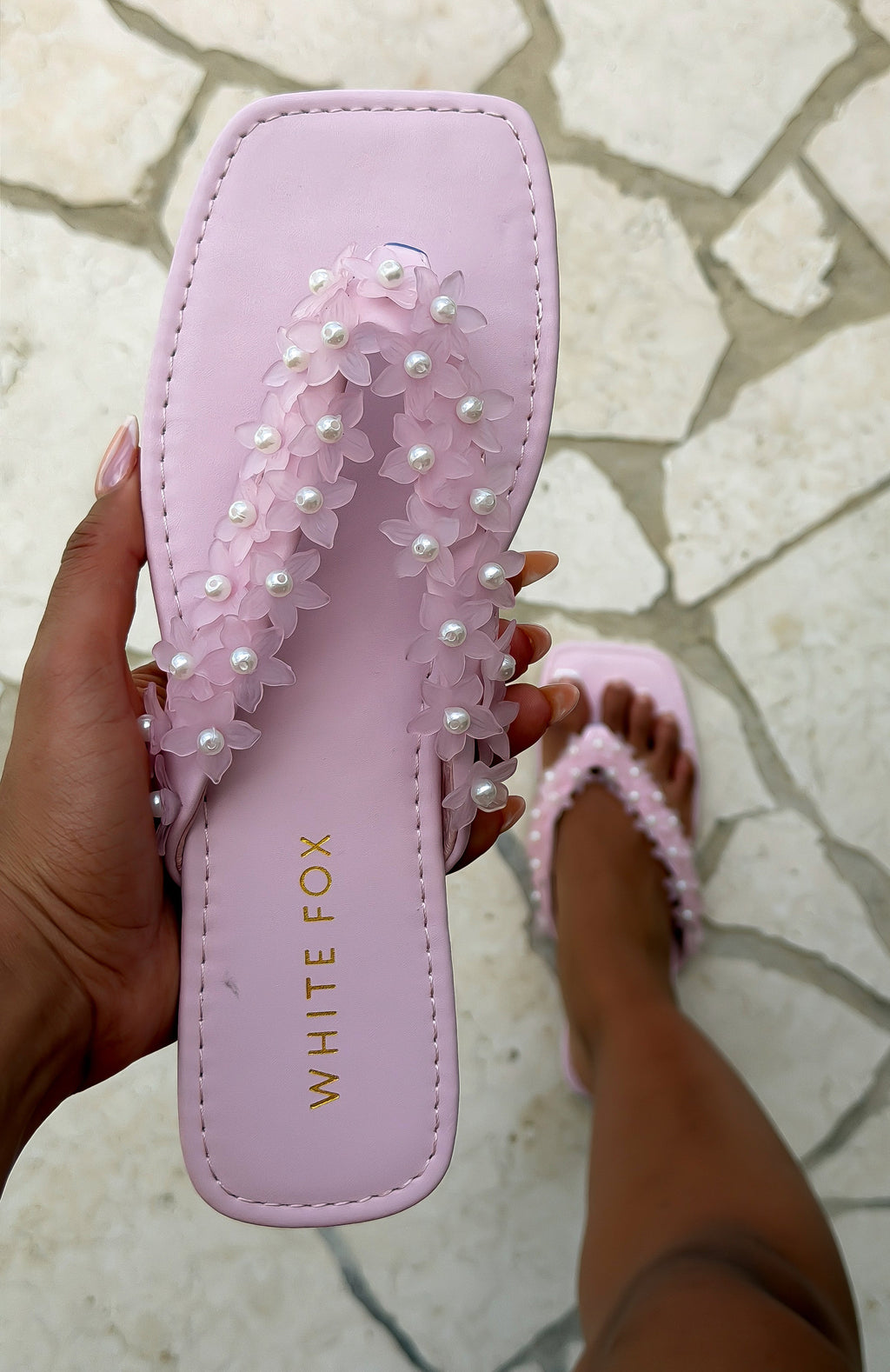 White Fox Lyle Thong Sandals Baby Pink