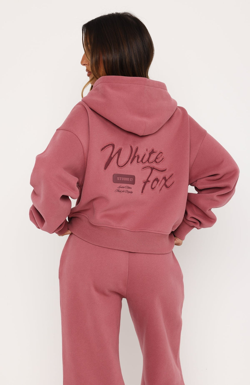 White Fox Studio 17 Willa Boxy Zip Front Hoodie Dusty Plum