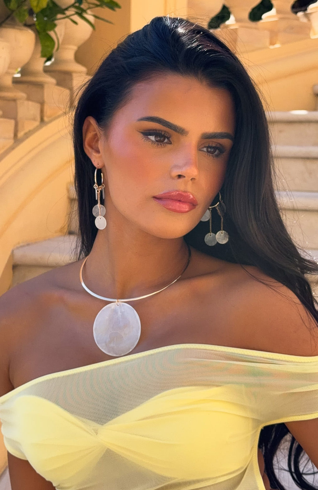 White Fox Makaio Necklace Gold