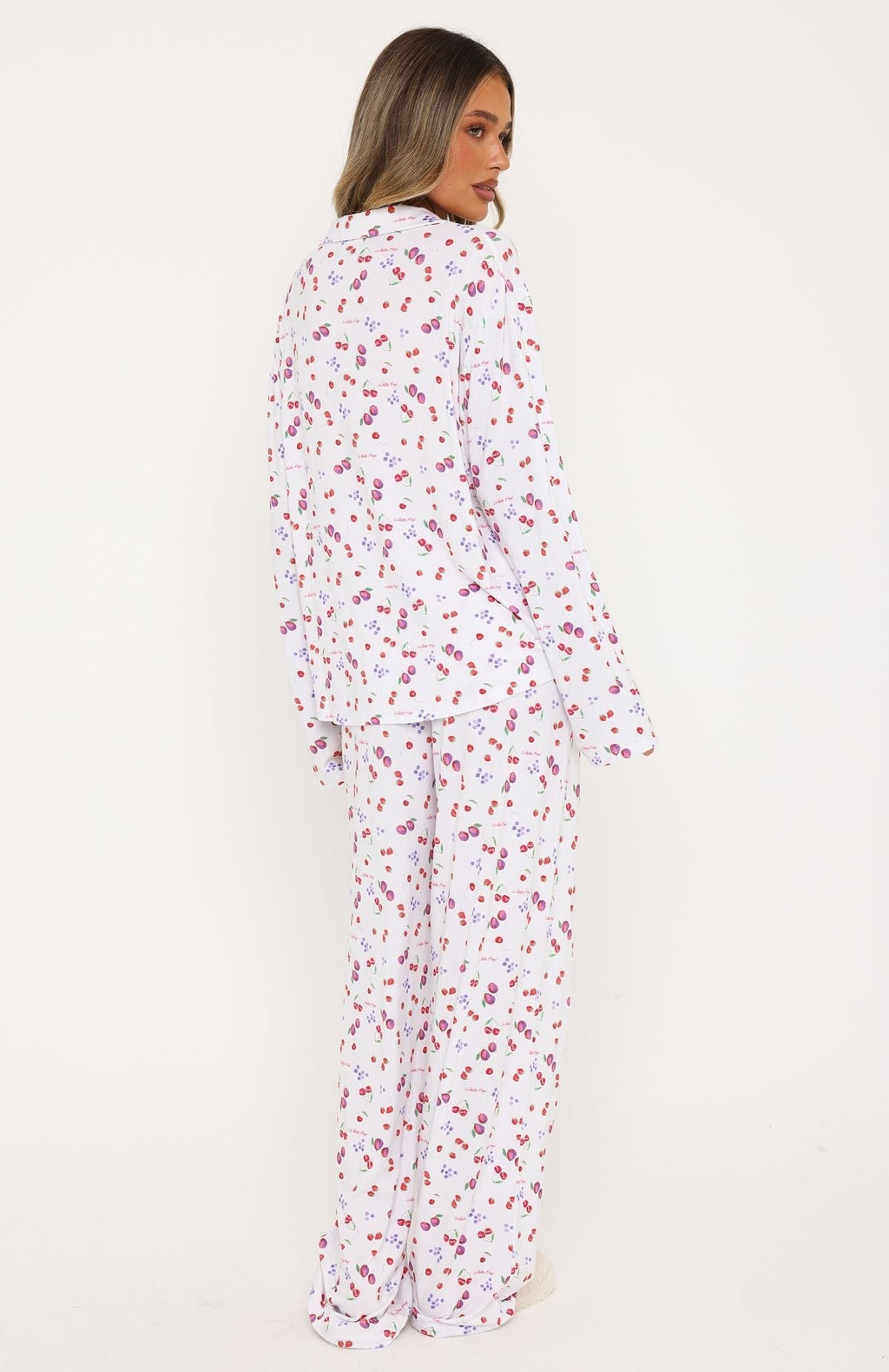White Fox Pillow Talk Printed Long Sleeve Pyjama Set White Berries