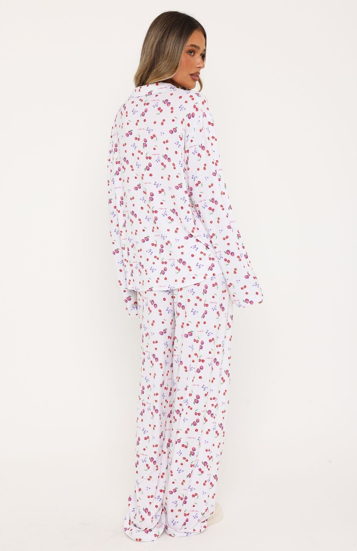 White Fox Pillow Talk Printed Long Sleeve Pyjama Set White Berries