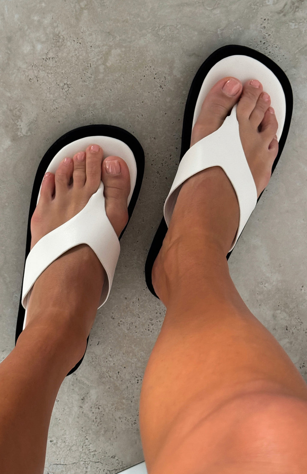 White Fox Juniper Sandals Bone