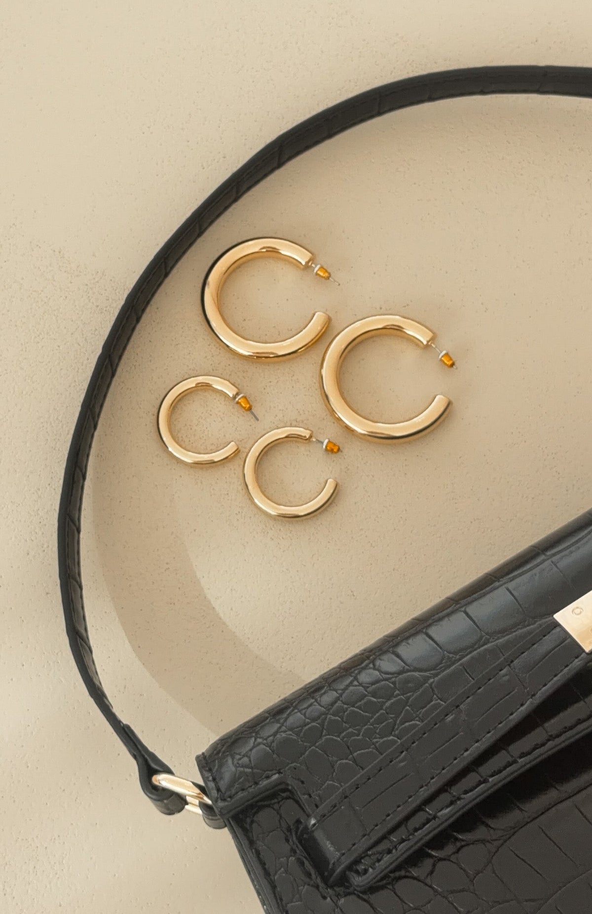 White Fox Oakley Earring Set Gold