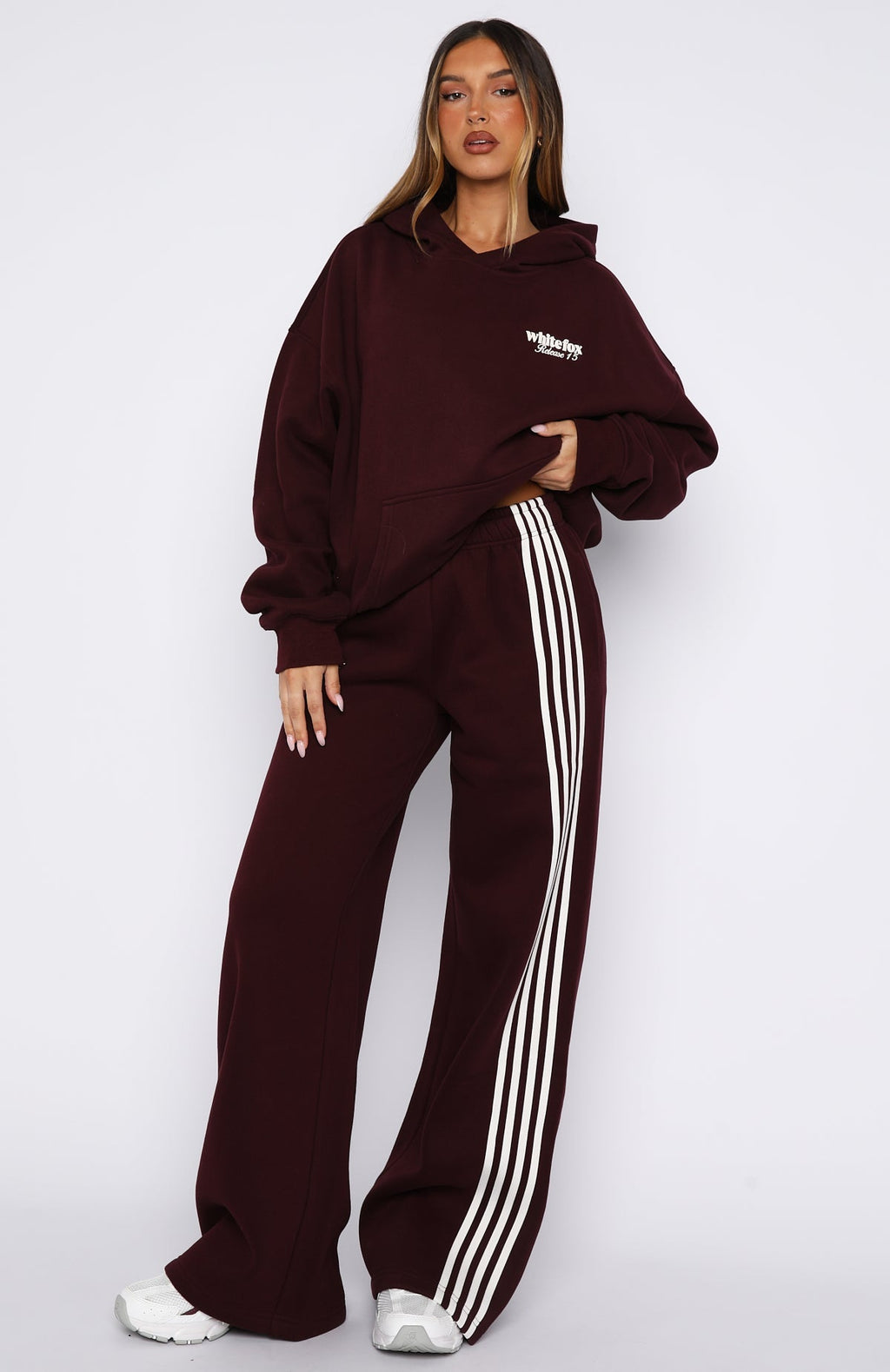 White Fox Release 15 Asalia Wide Leg Sweatpants Plum