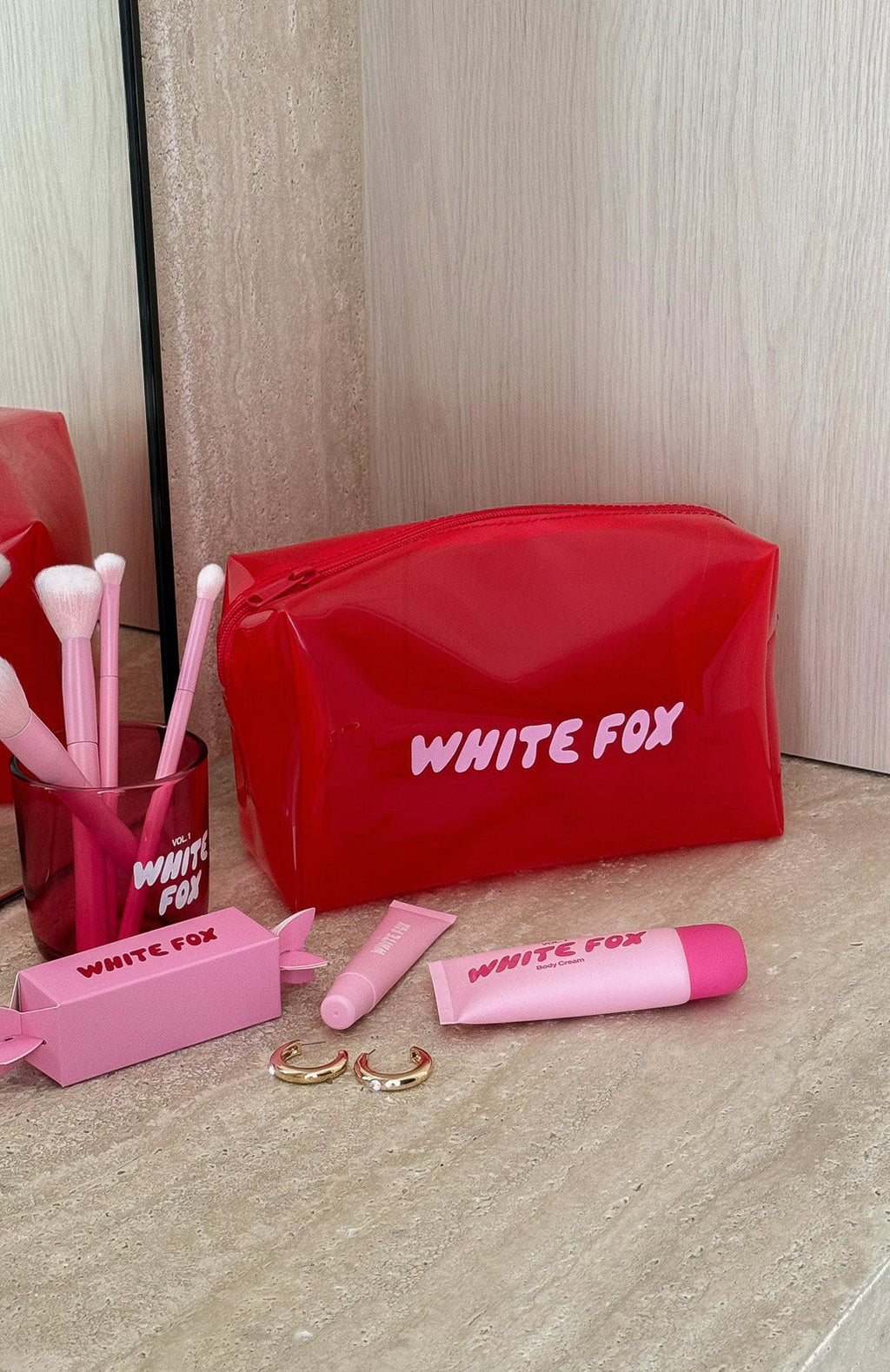 White Fox Keep It Together Case Red