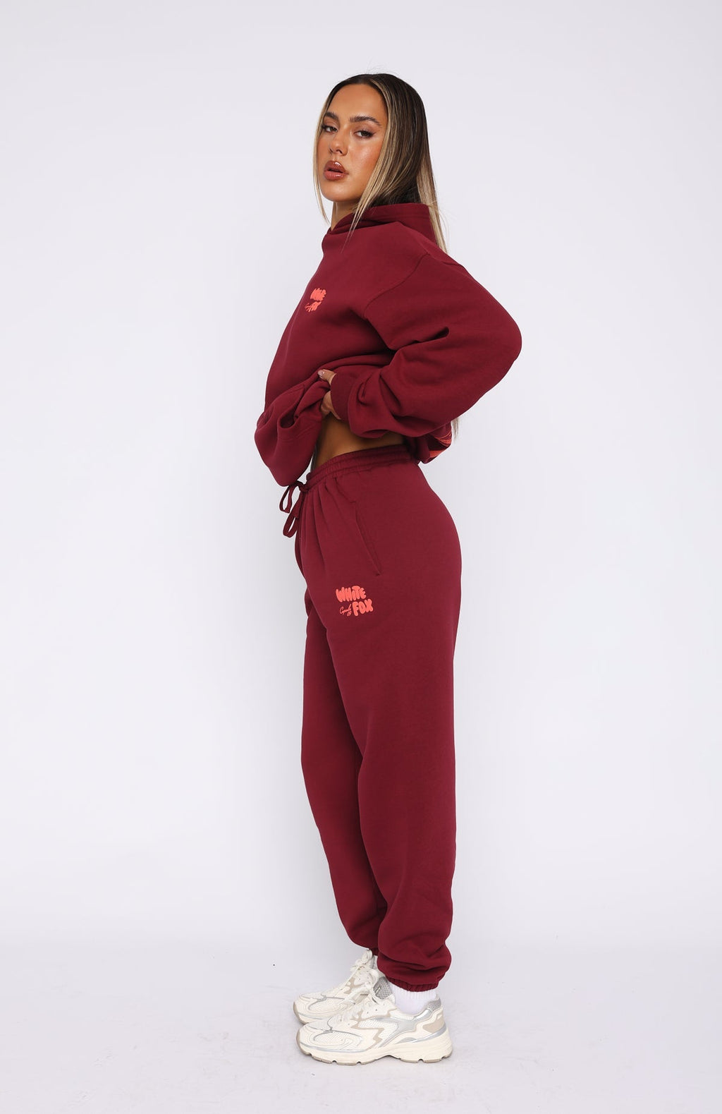 White Fox Capsule 9 Star Of The Moment Sweatpants Burgundy