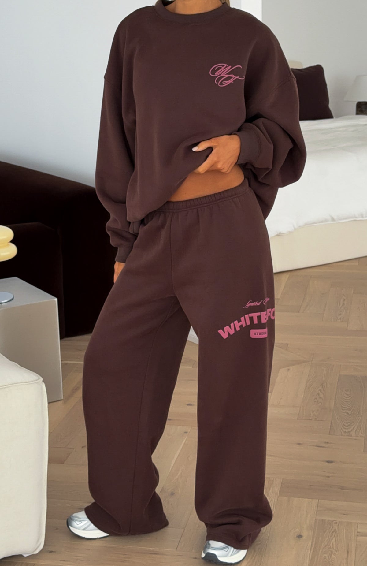 White Fox Studio 17 Raven Wide Leg Sweatpants Chocolate