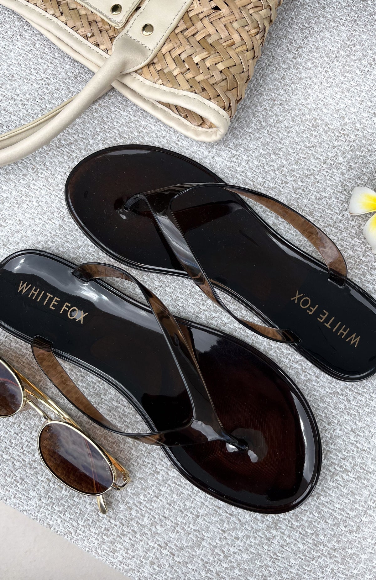 White Fox Dean Jelly Thong Sandals Chocolate