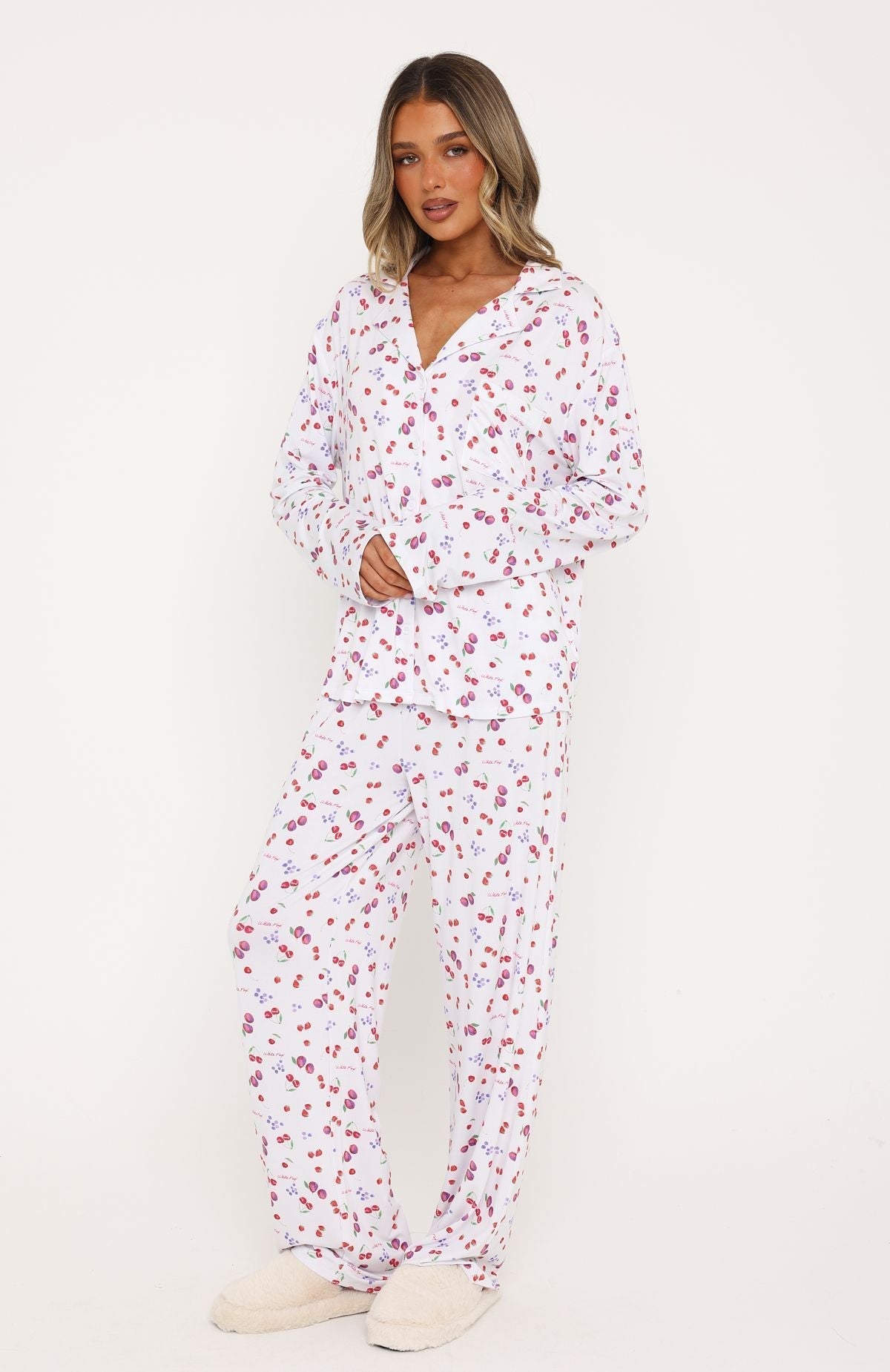 White Fox Pillow Talk Printed Long Sleeve Pyjama Set White Berries