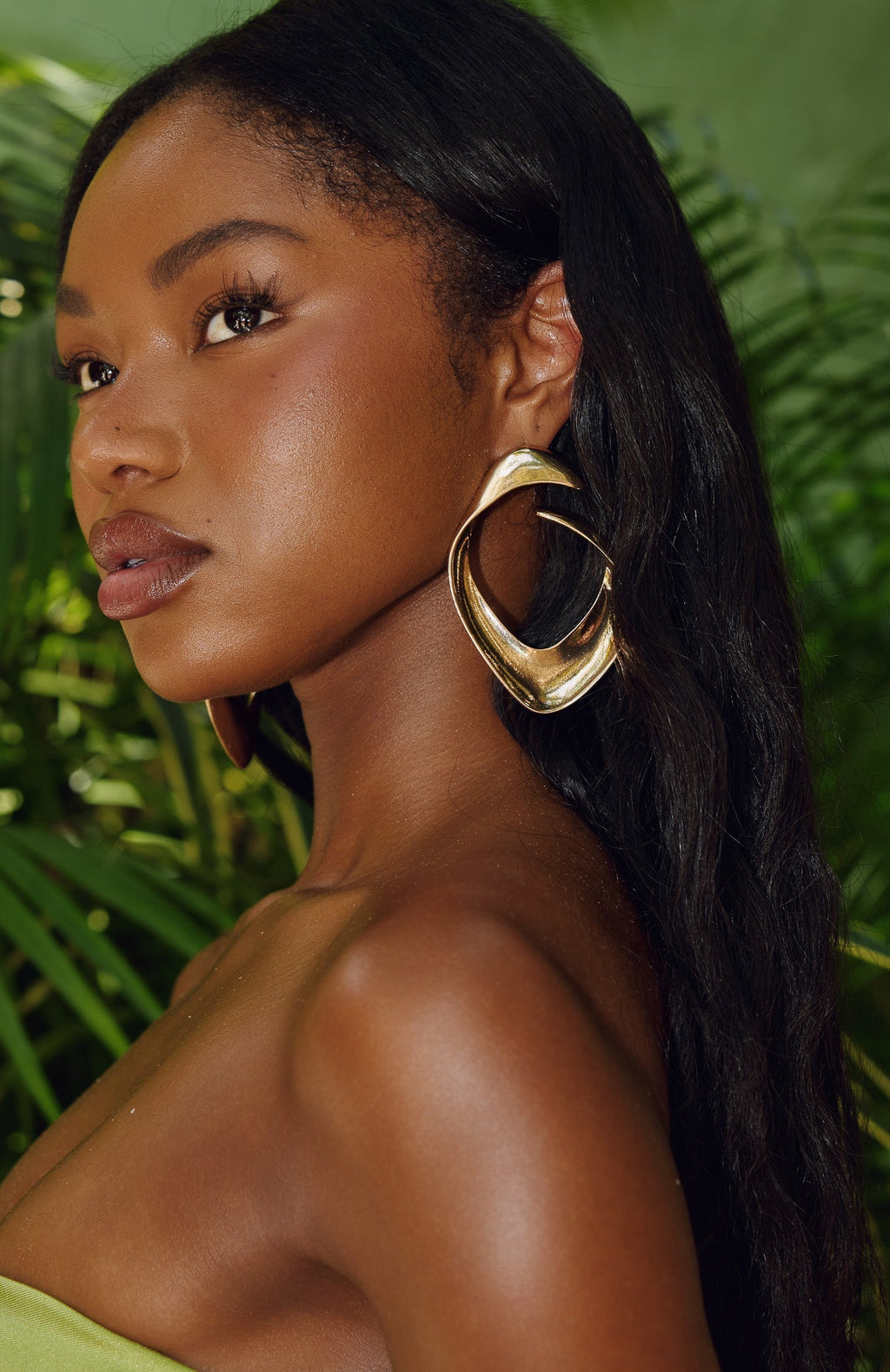 White Fox Jackson Earrings Gold