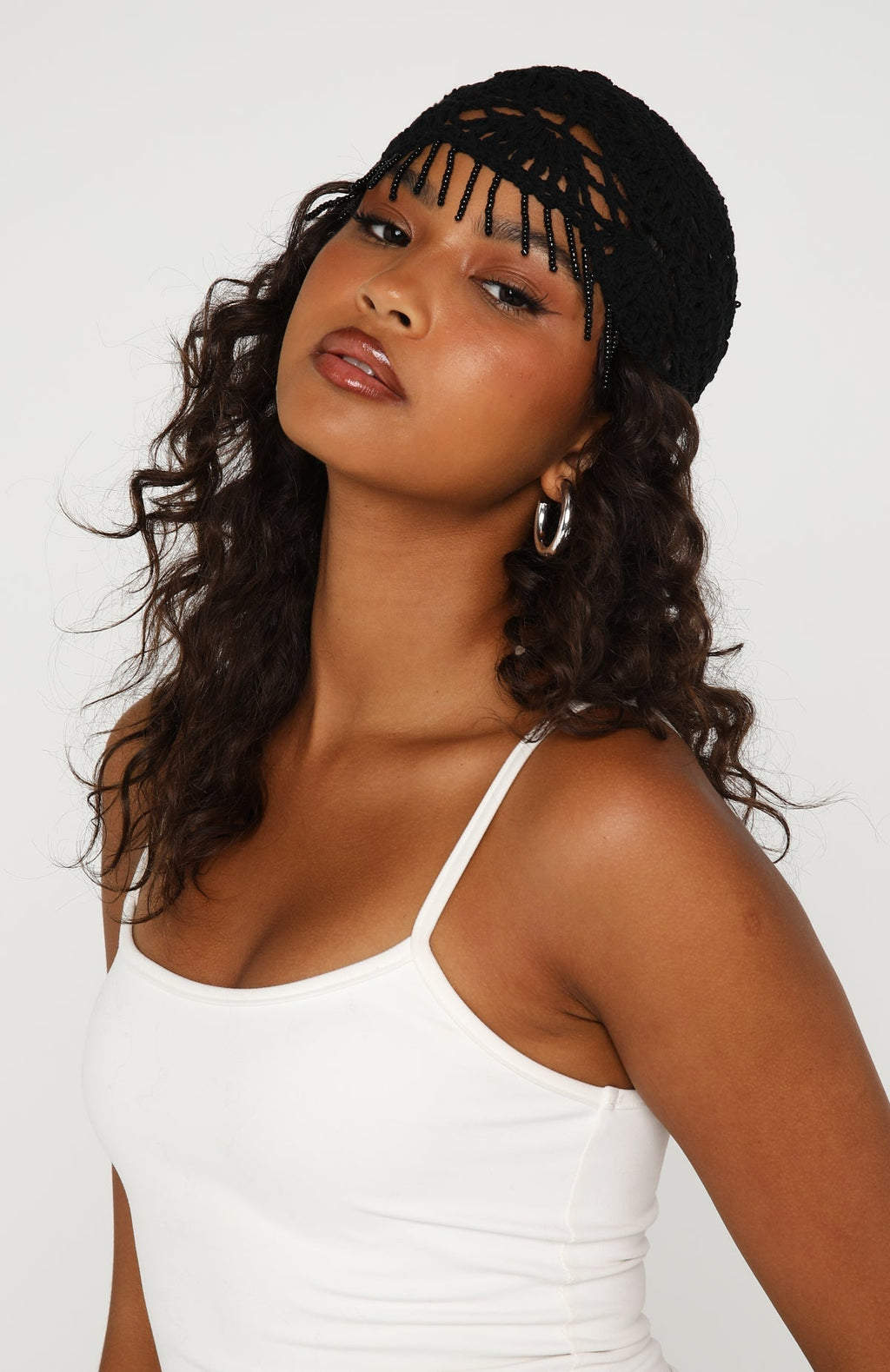White Fox Maja Crochet Hat Black