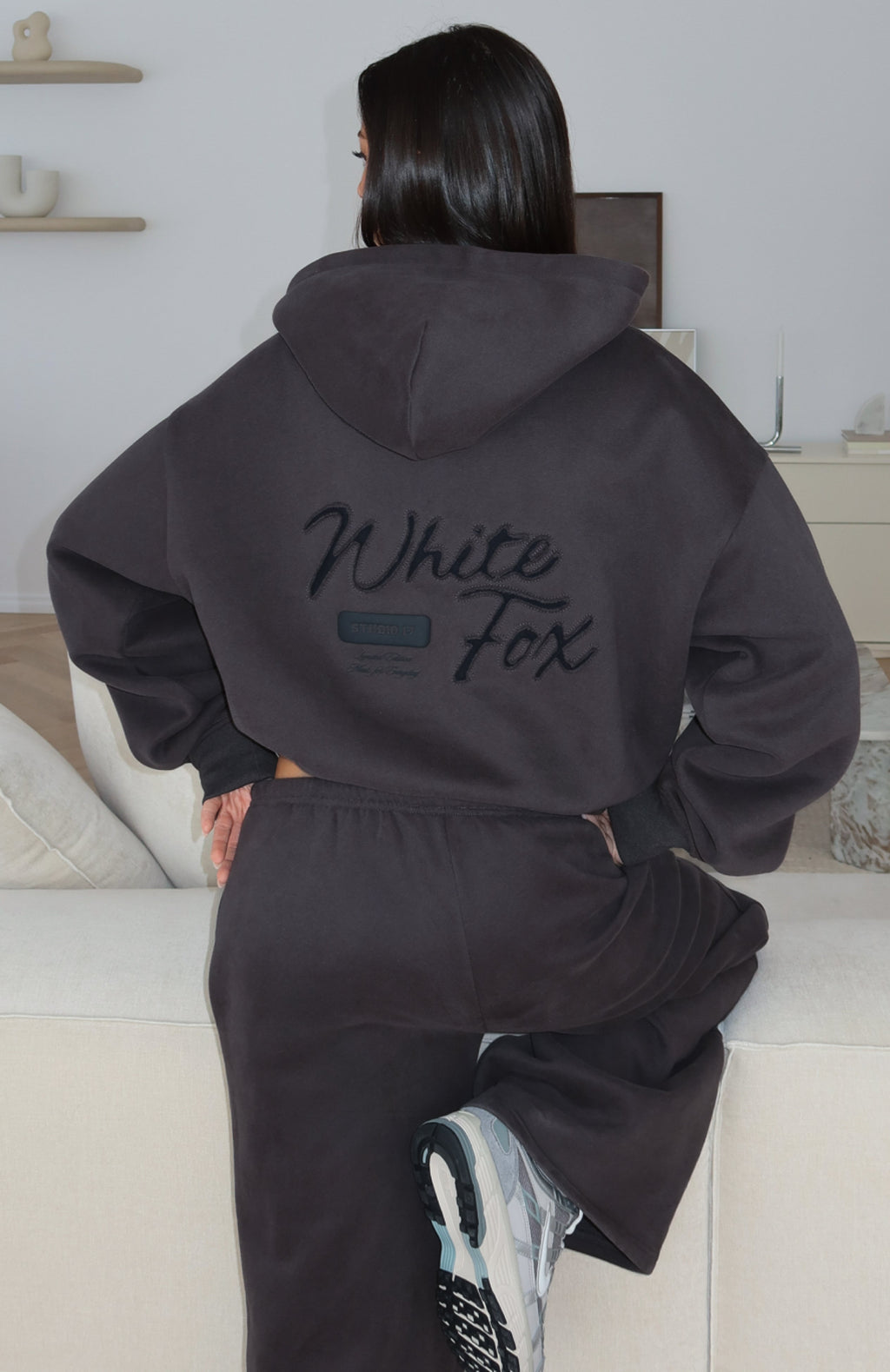 White Fox Studio 17 Willa Boxy Zip Front Hoodie Charcoal