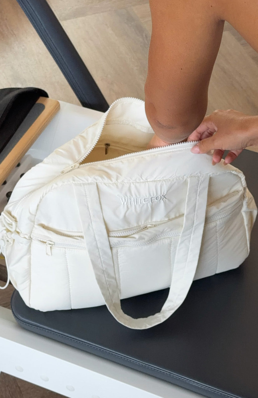White Fox Cedar Shoulder Bag Cream