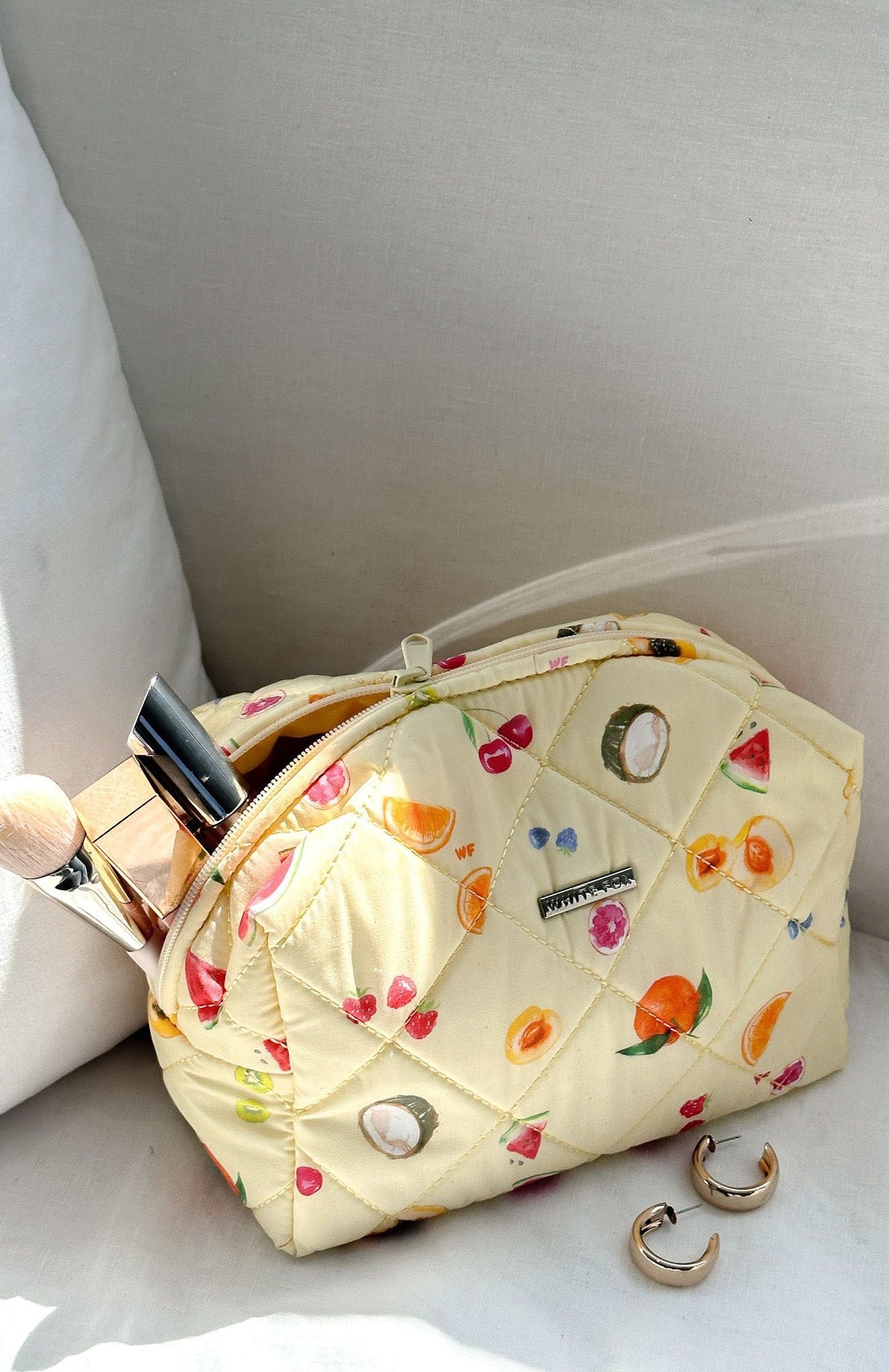 White Fox Getting Ready Cosmetic Bag Fruit Salad