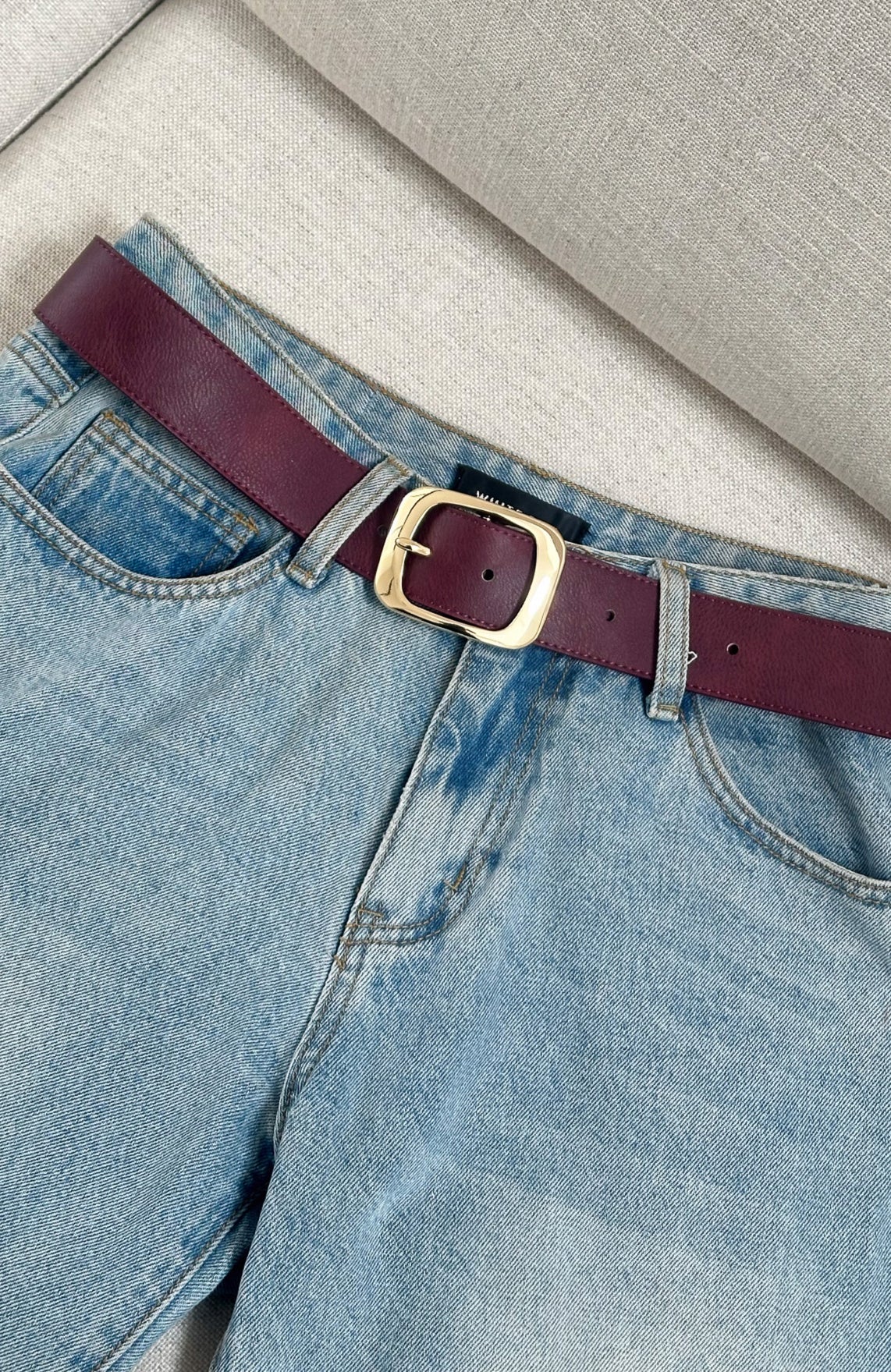 White Fox Reed Belt Burgundy/Gold