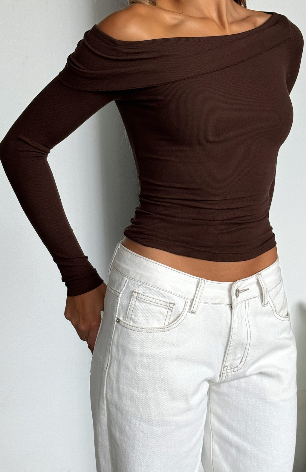 White Fox Swapping Digits Long Sleeve Top Chocolate
