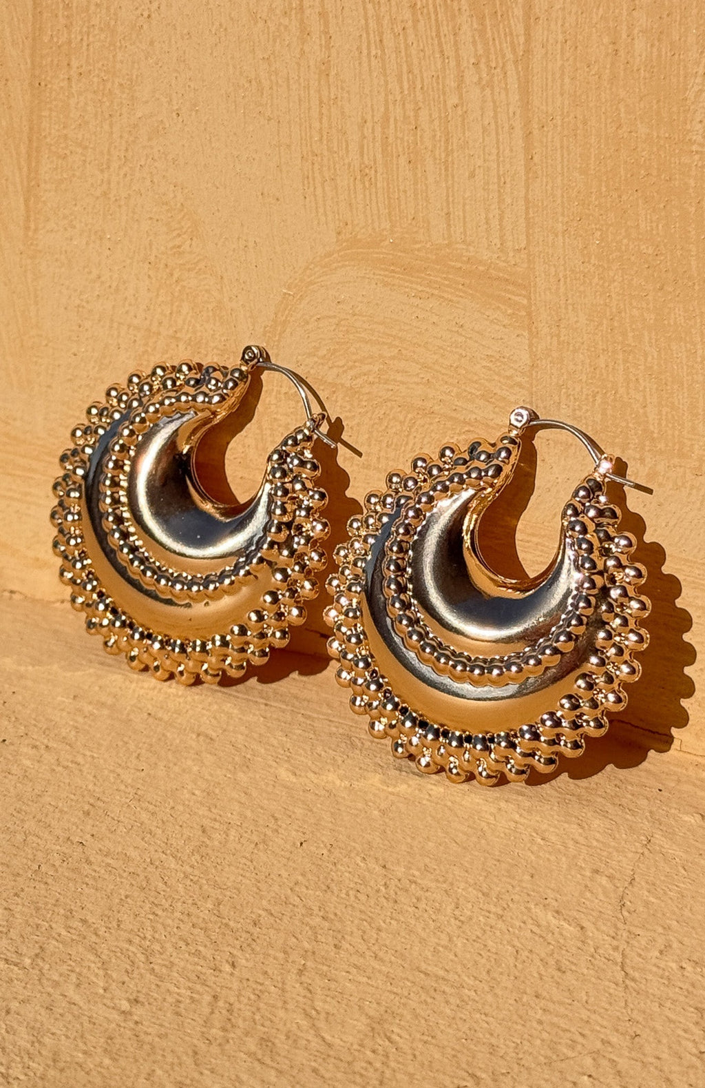 White Fox Nika Earrings Gold