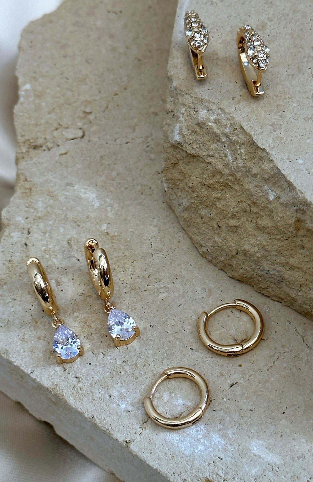 White Fox Little Things Earrings Set Gold