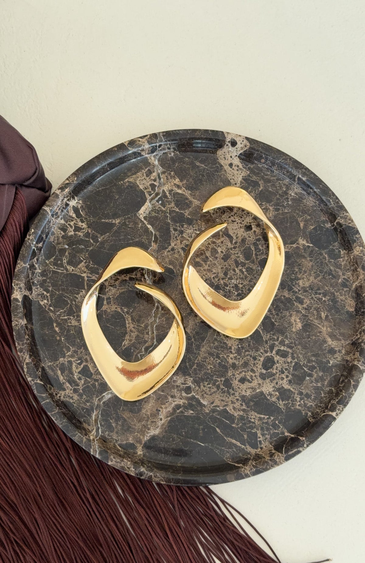 White Fox Jackson Earrings Gold