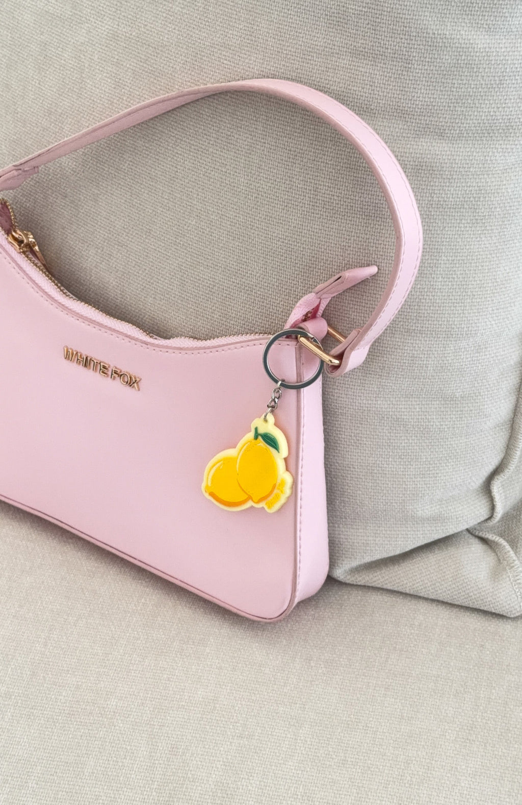 White Fox Wrenley Keychain Lemon