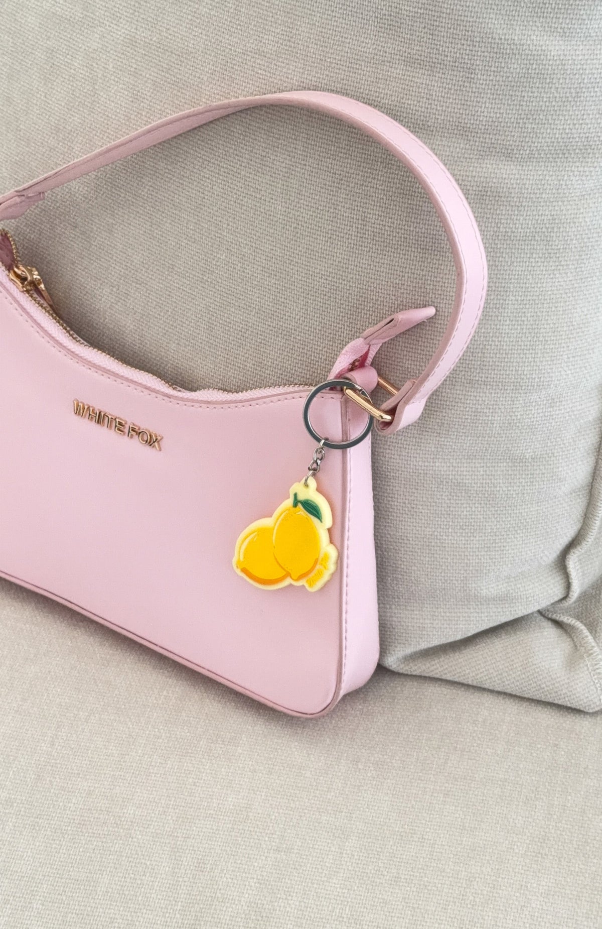 White Fox Wrenley Keychain Lemon