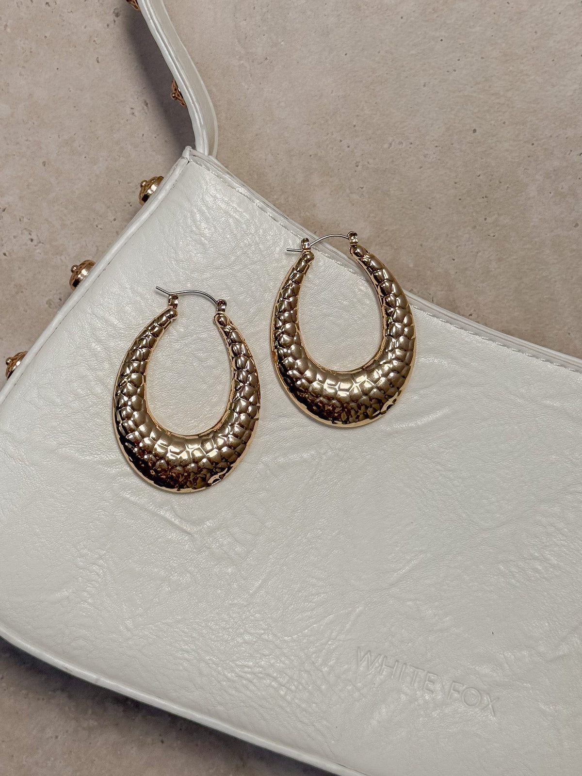 White Fox Kiaan Earrings Gold