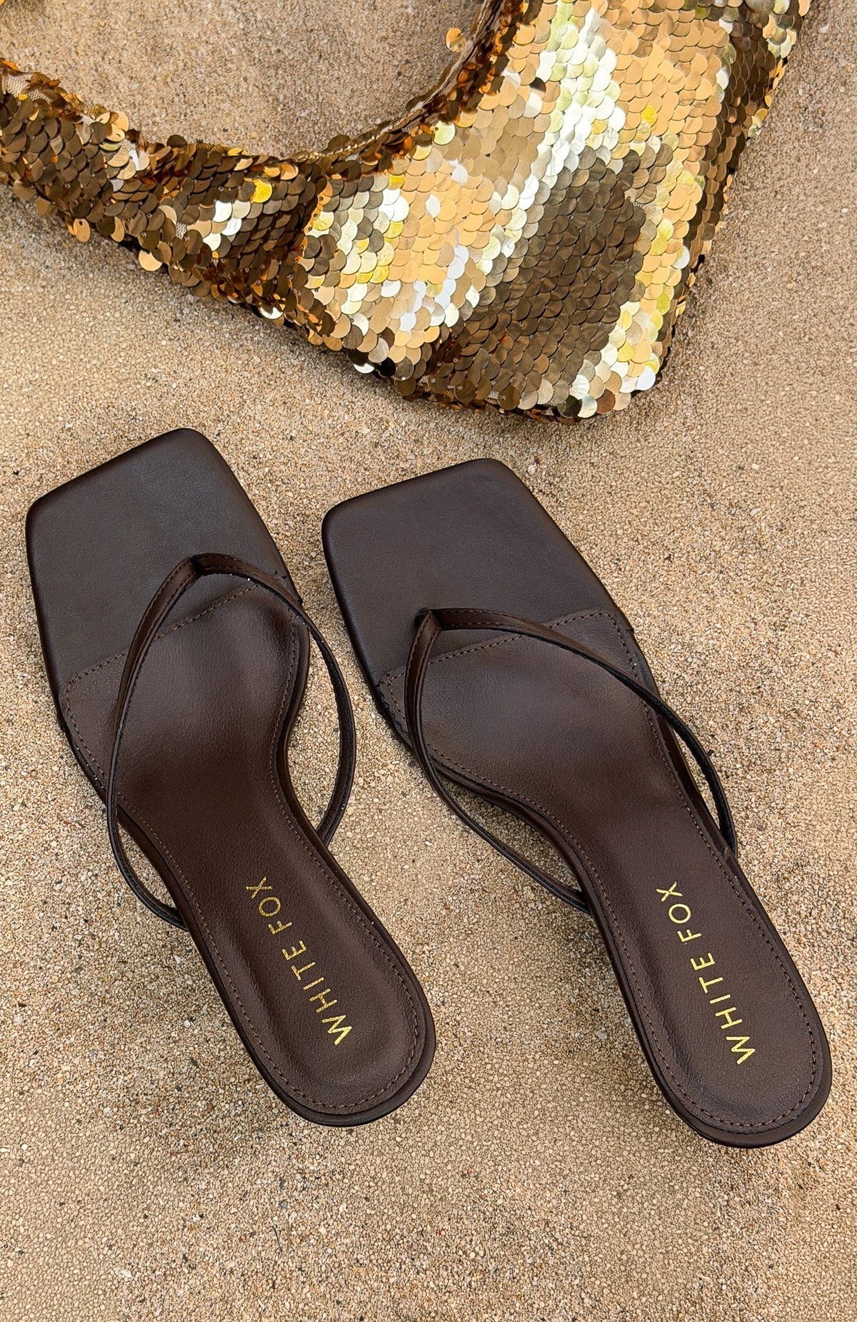 White Fox Mitchell Thong Mules Chocolate PU