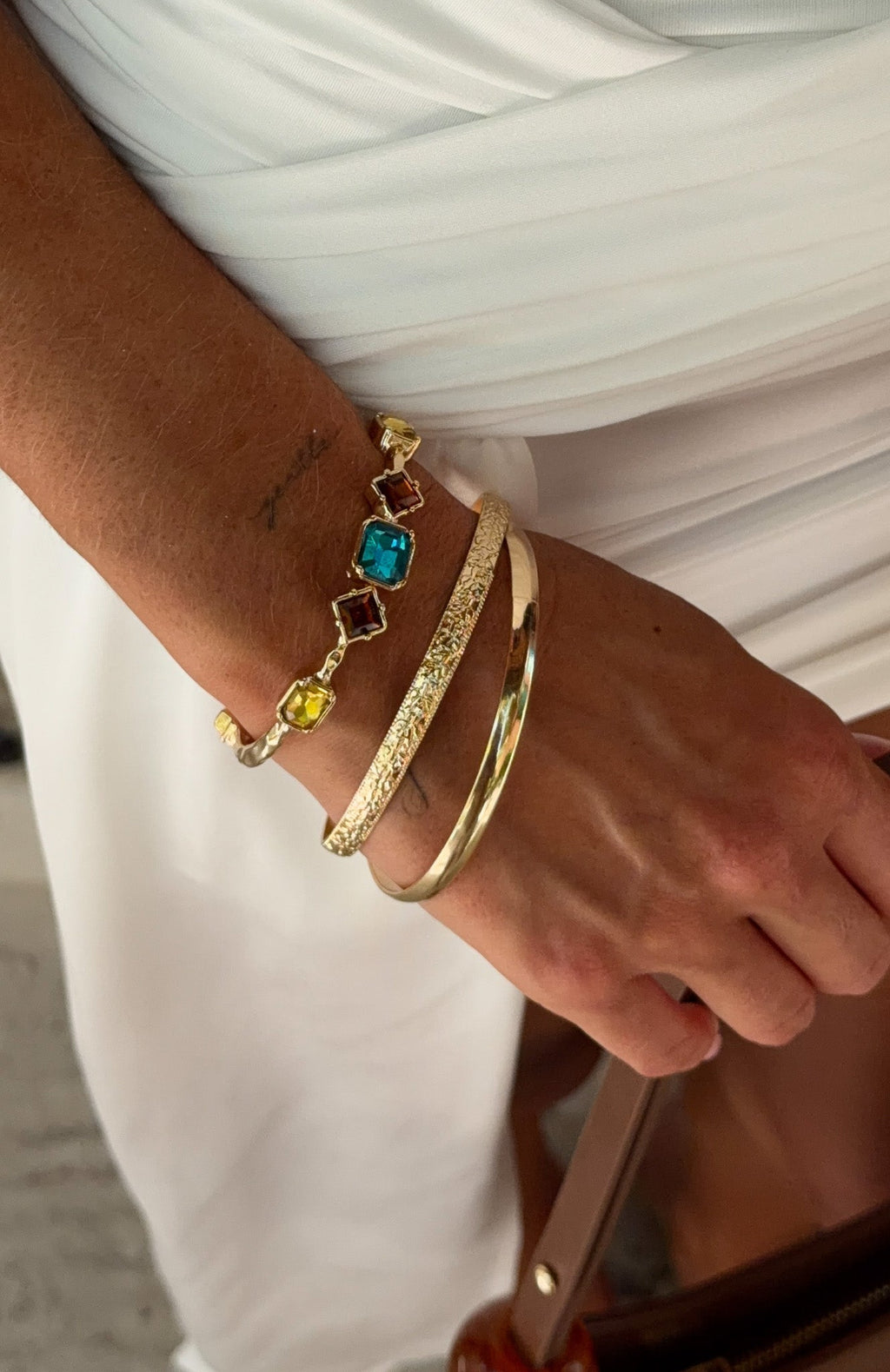 White Fox Terri Bracelet Set Gold