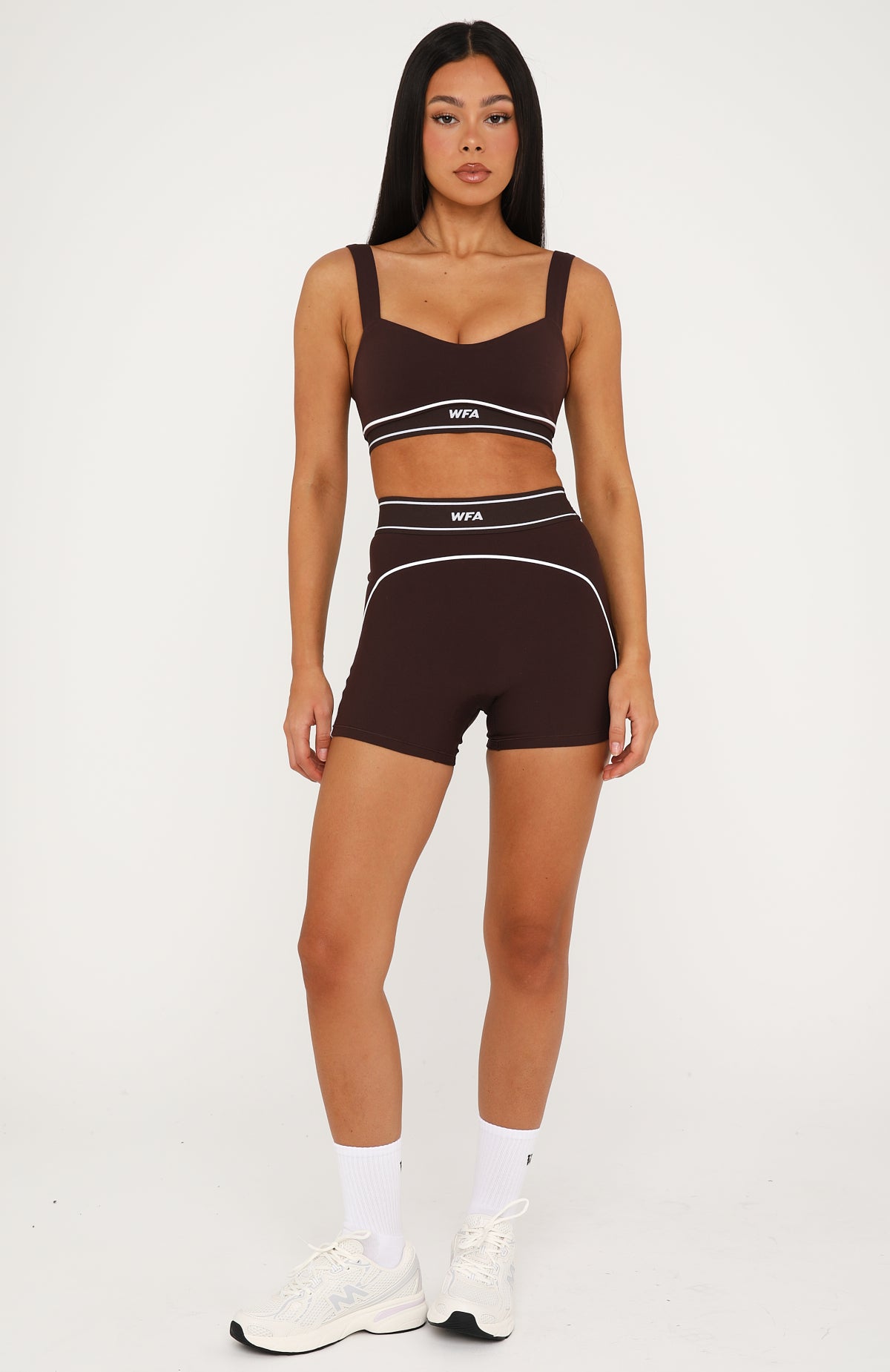 White Fox Adapt Bike Shorts 4" Dark Chocolate/White