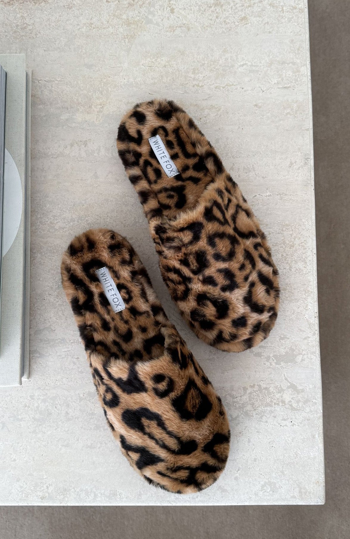 White Fox Carly Slippers Leopard