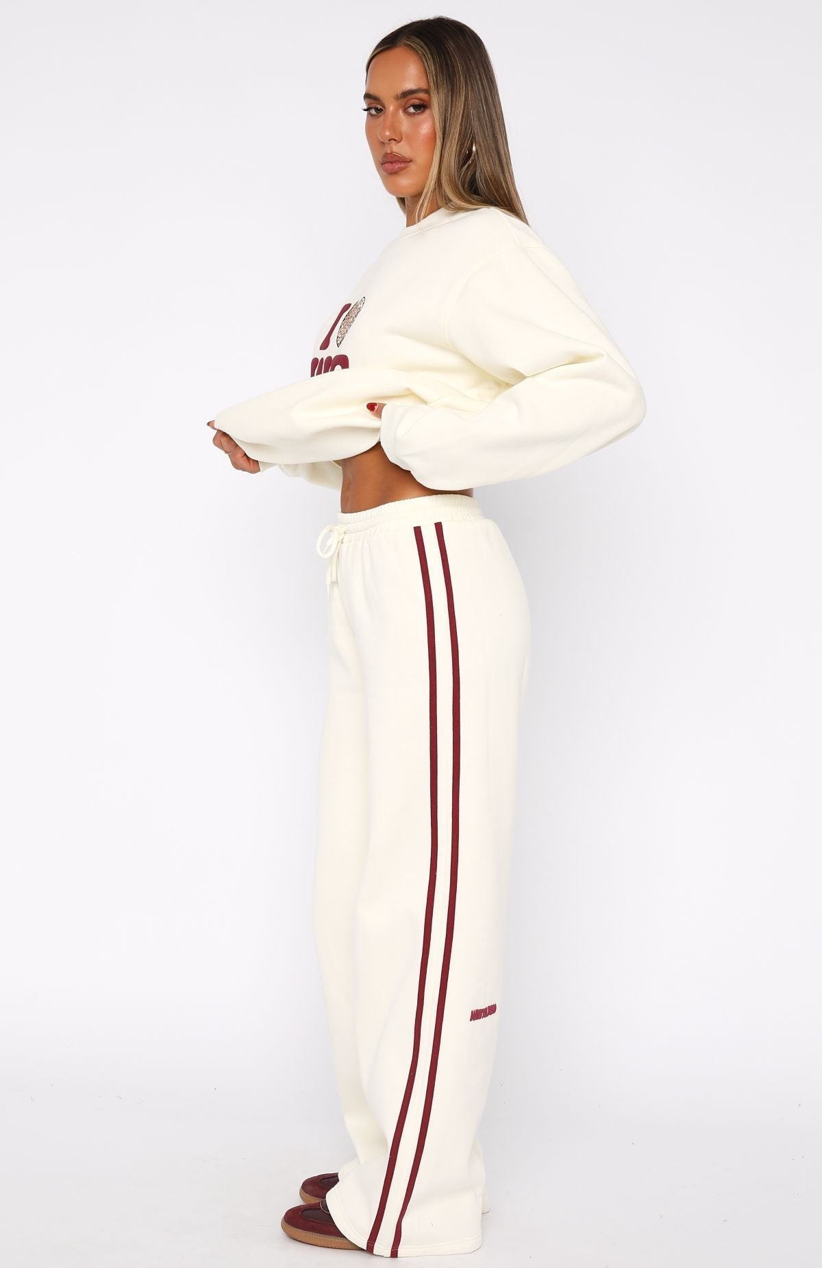 White Fox 11th Street Out & About Wide Leg Sweatpants Cake Batter