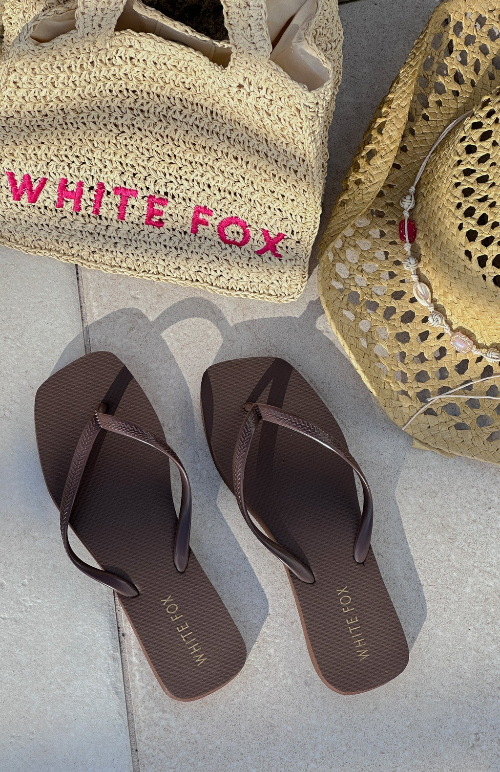 White Fox Josie Thong Sandals Chocolate