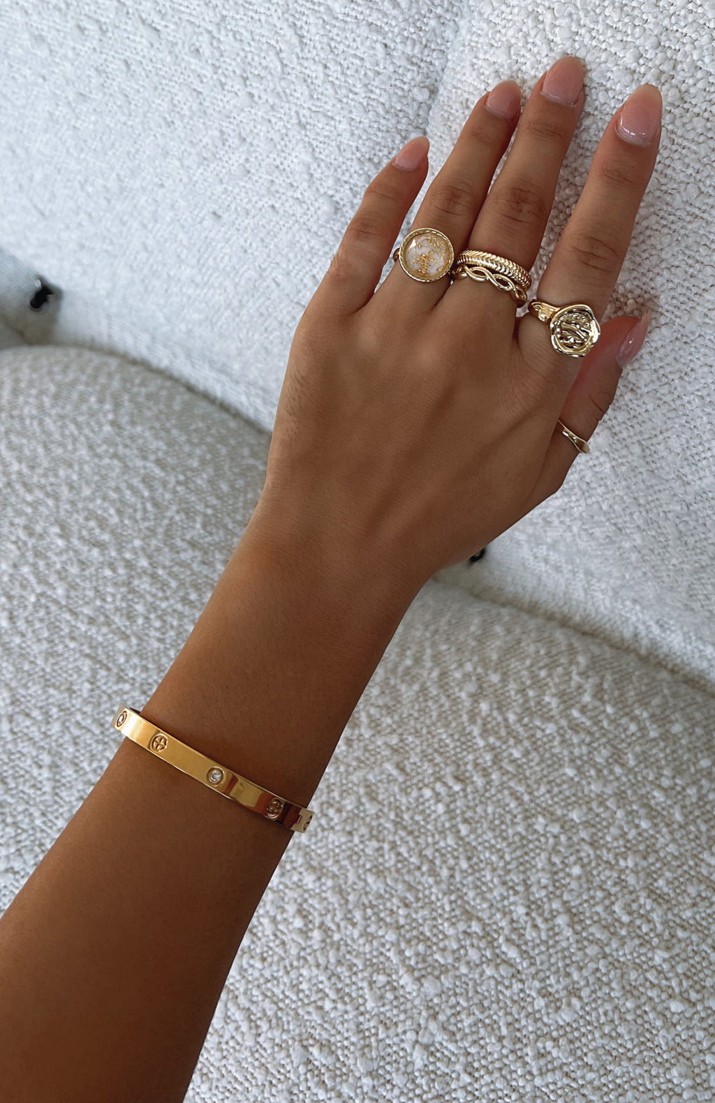 White Fox Sia Bracelet Gold