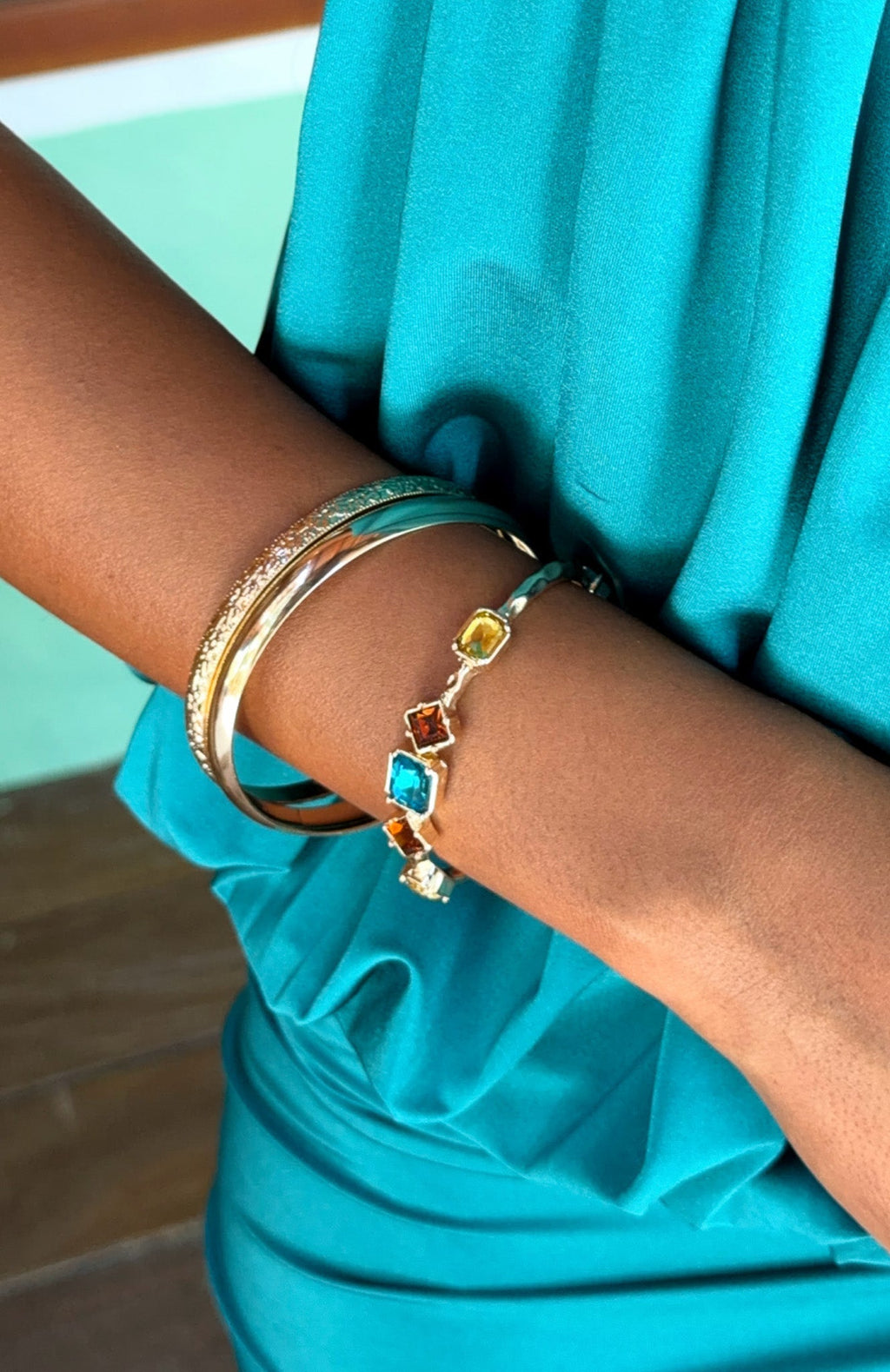 White Fox Terri Bracelet Set Gold