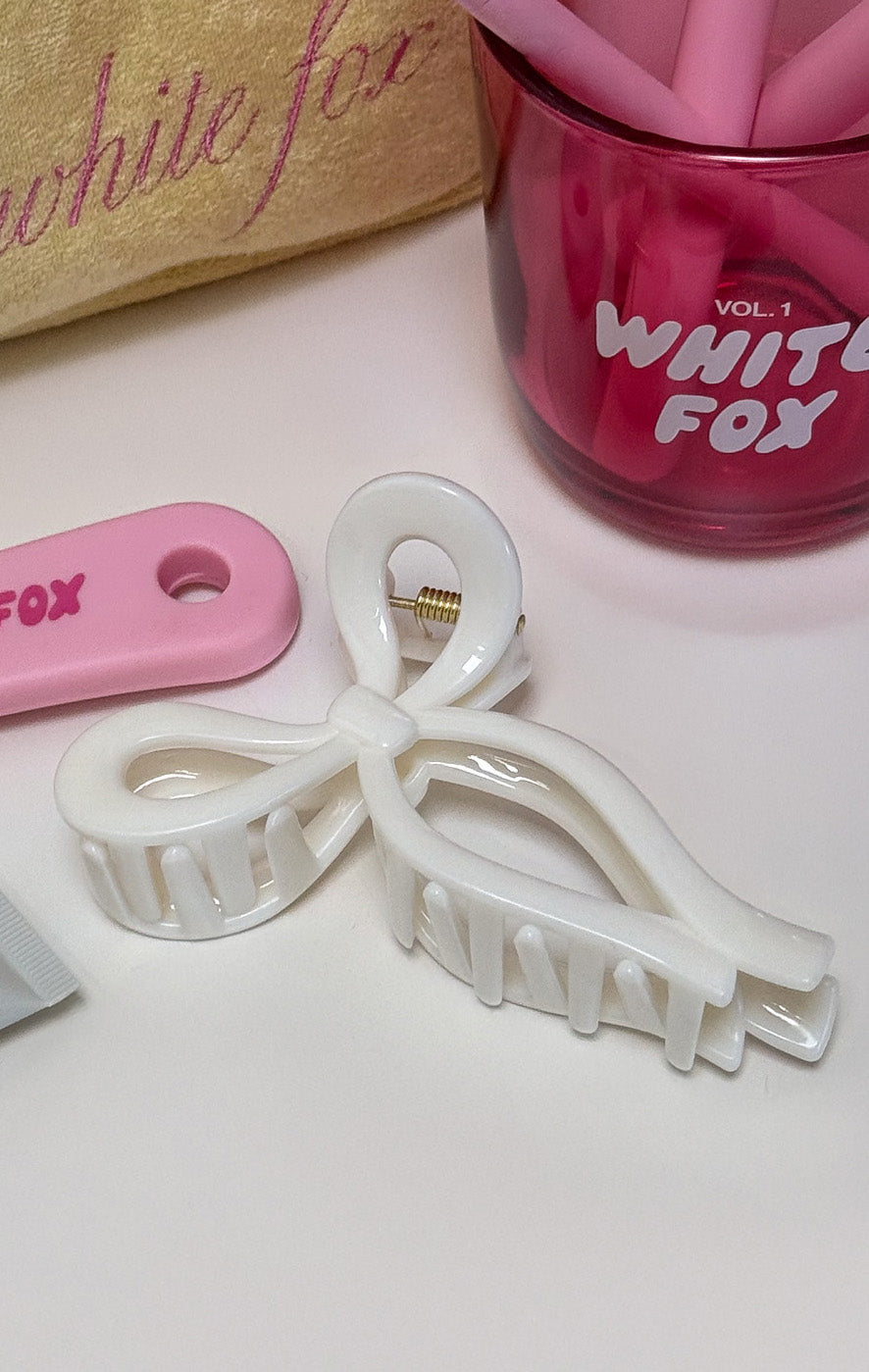 White Fox Milena Hair Clip Cream