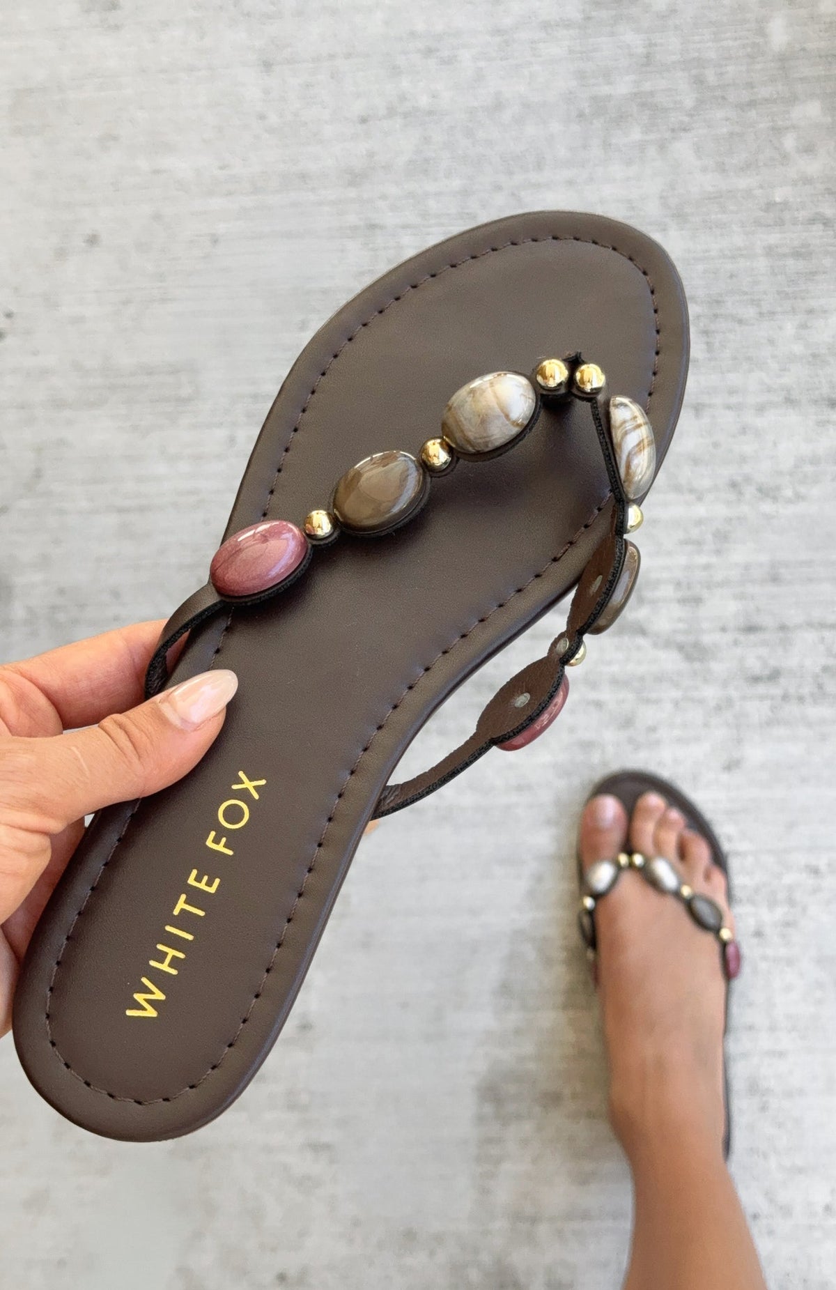 White Fox Kira Beaded Thong Sandals Chocolate