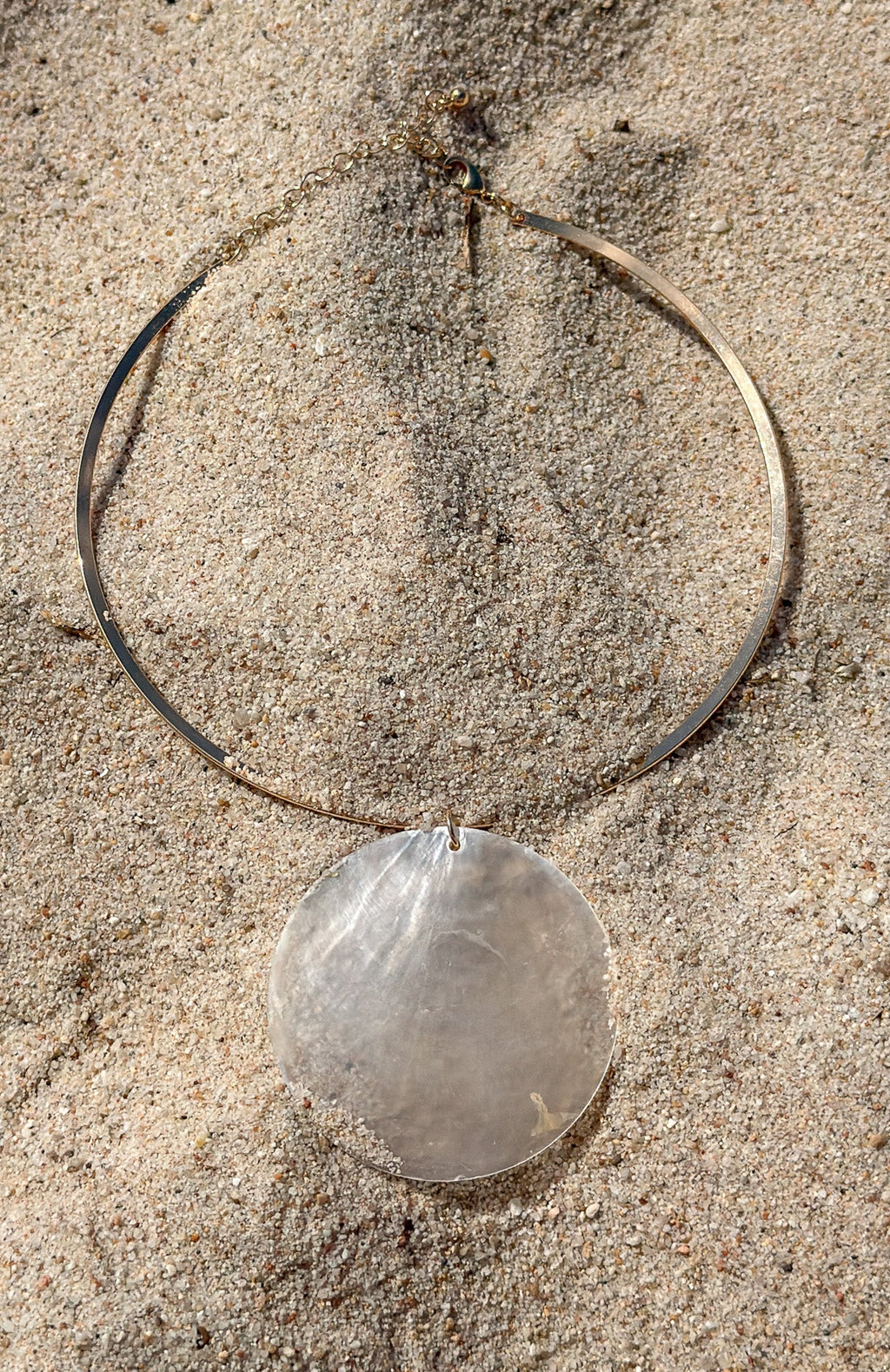 White Fox Makaio Necklace Gold