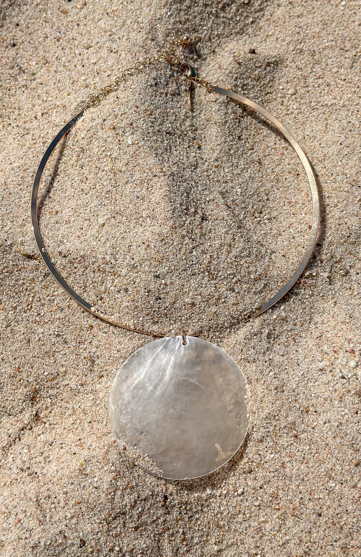 White Fox Makaio Necklace Gold