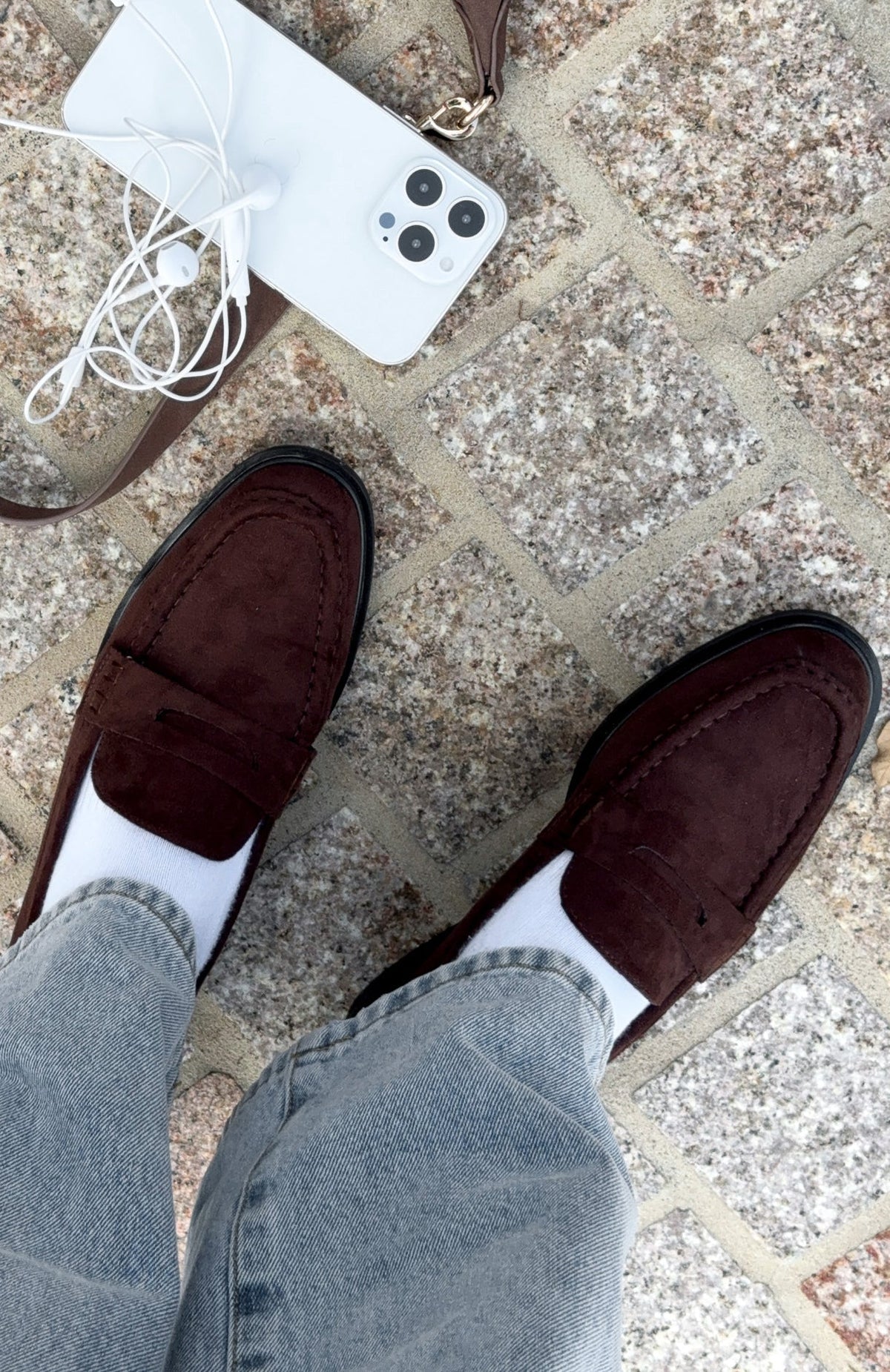White Fox Judson Loafers Chocolate Faux Suede