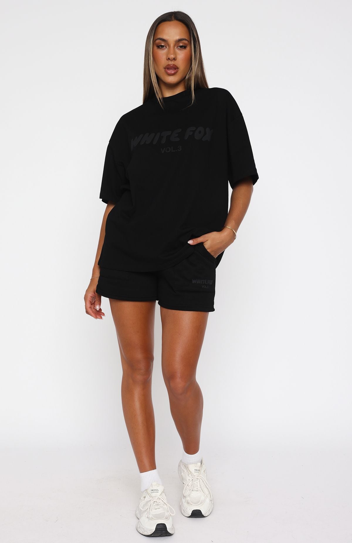 White Fox Offstage Oversized Tee Onyx