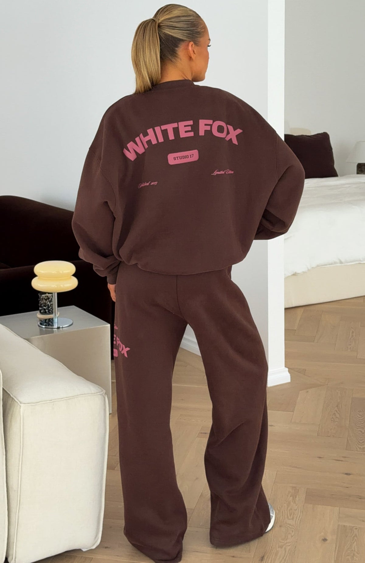 White Fox Studio 17 Raven Oversized Drop Shoulder Sweater Chocolate
